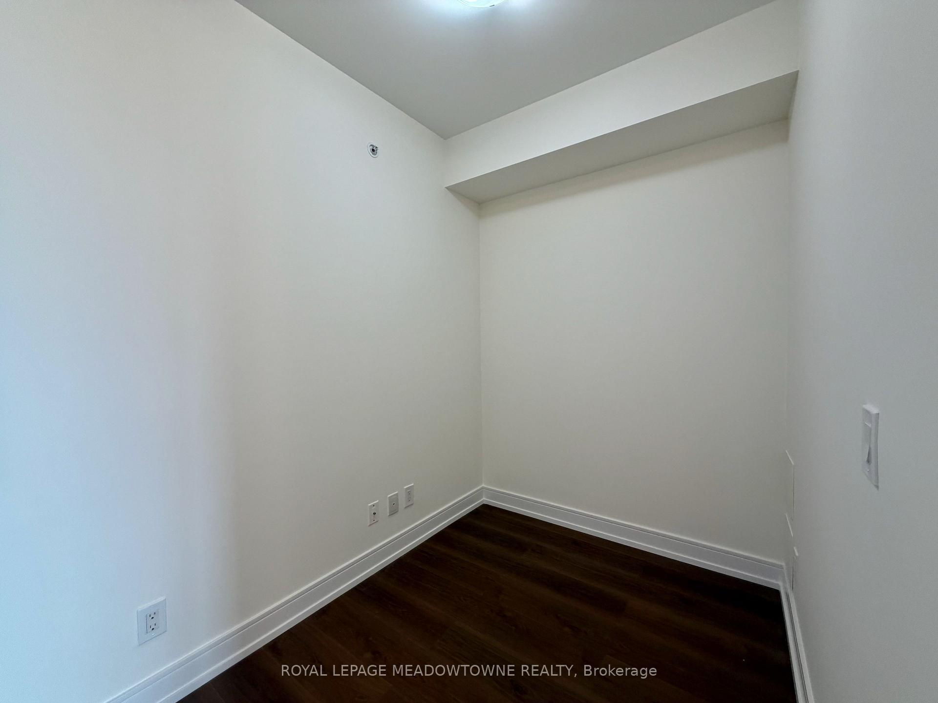 Photo 10 of Unit 1601, 840 Queens Plate Drive, Etobicoke, West Humber-Clairville — HOMEH