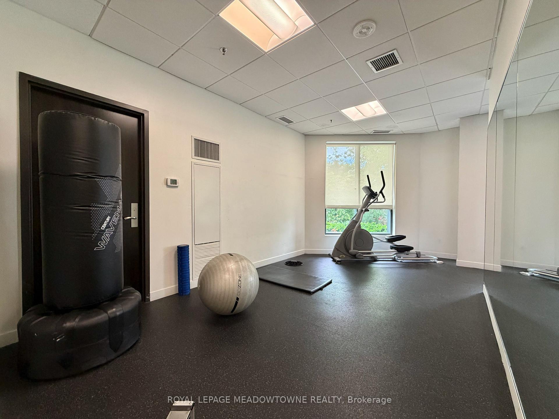 Photo 17 of Unit 1601, 840 Queens Plate Drive, Etobicoke, West Humber-Clairville — HOMEH