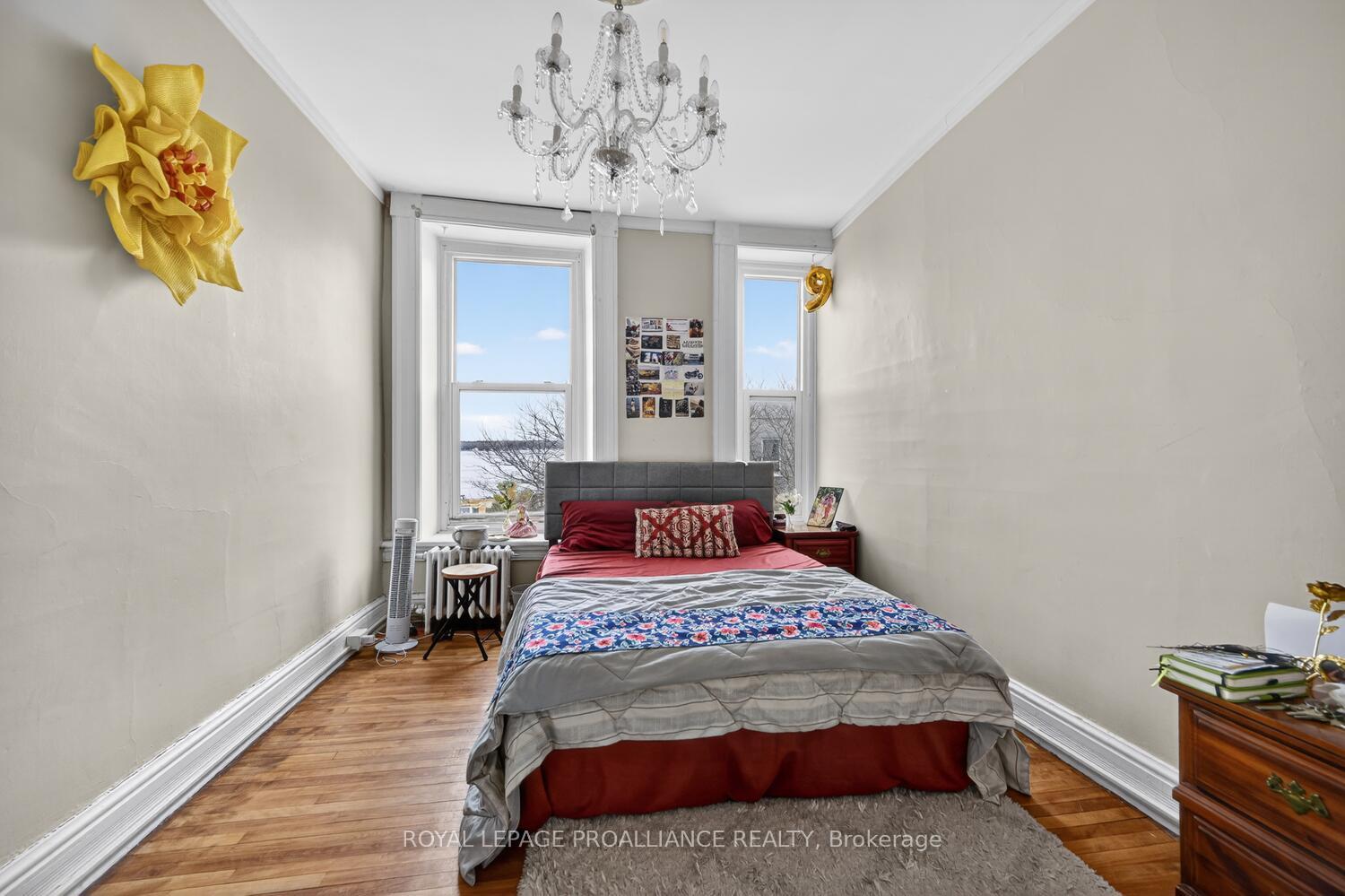 Photo 4 of 2 -42 King Street E, Brockville, Brockville — HOMEH
