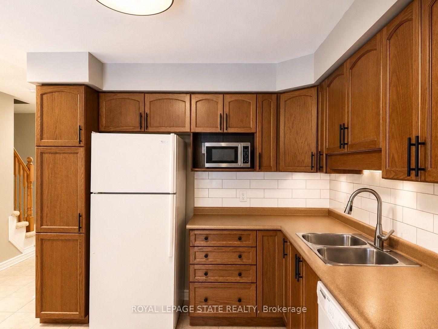 Photo 8 of Unit 3, 1059 Whetherfield Street, London, North M — HOMEH