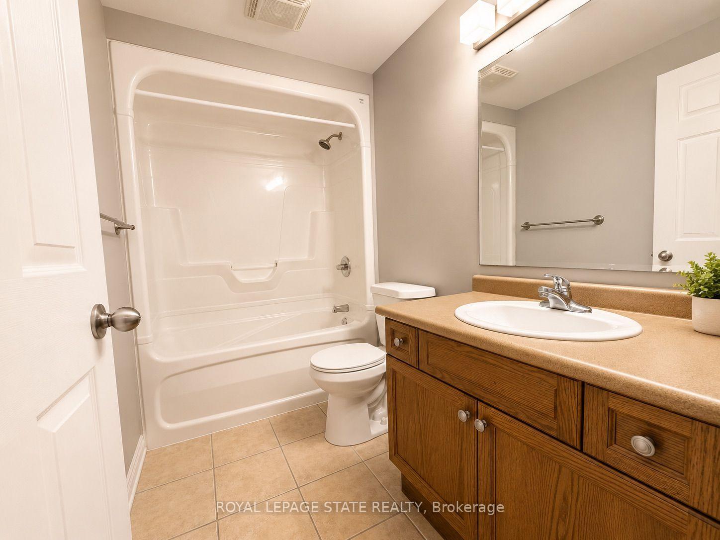 Photo 17 of Unit 3, 1059 Whetherfield Street, London, North M — HOMEH