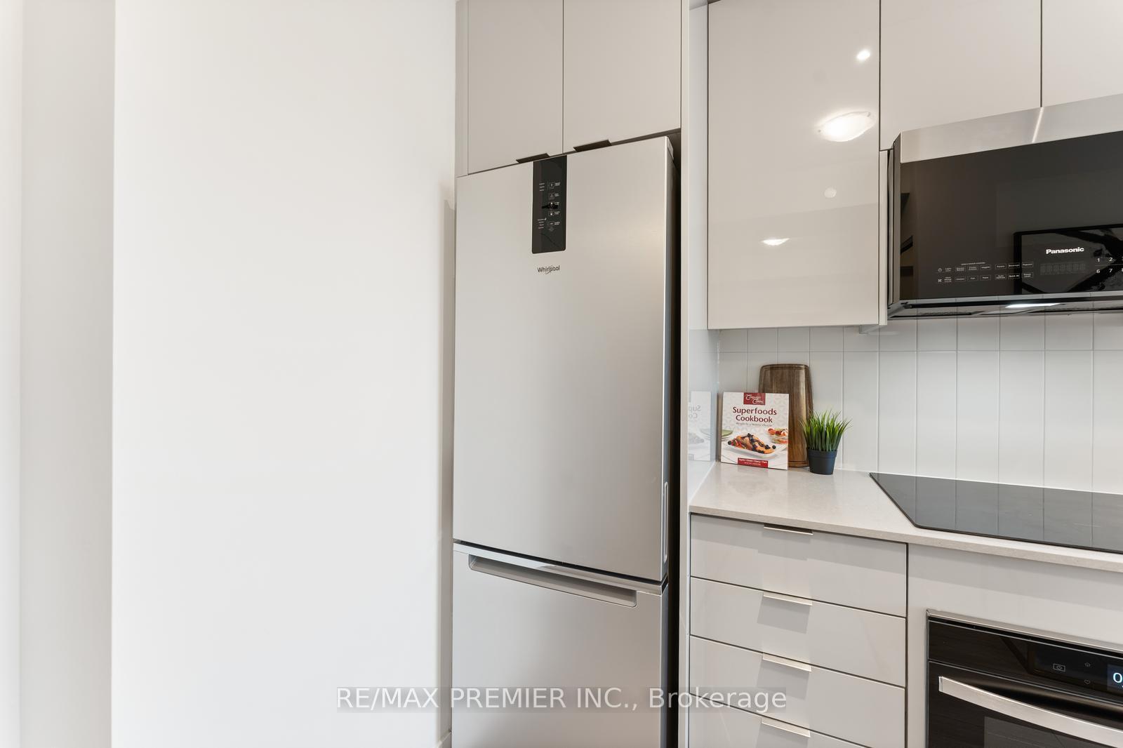 Photo 12 of Unit 308, 474 Caldari Road, Vaughan, Concord — HOMEH