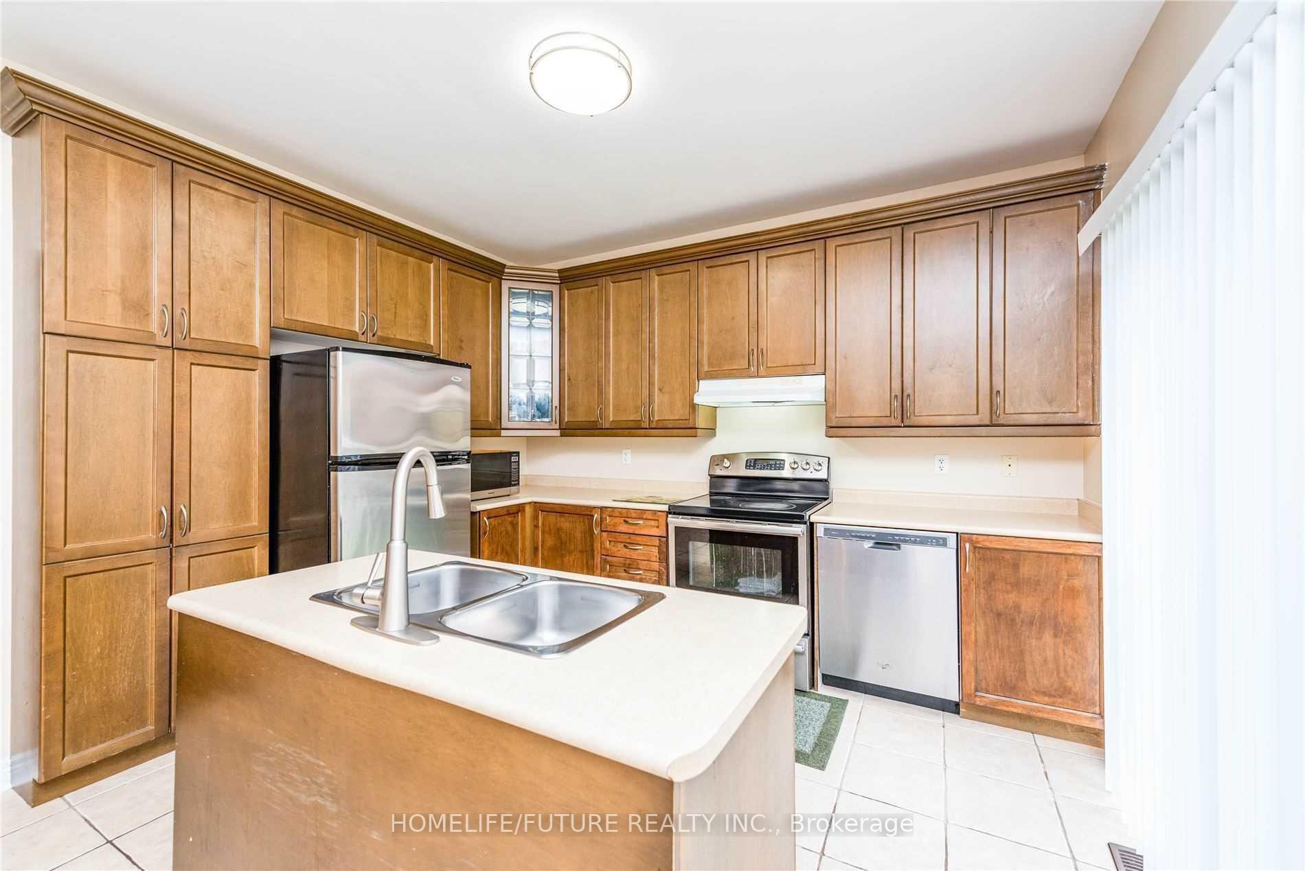 Photo 15 of 151 Calderstone Road, Brampton, Bram East — HOMEH