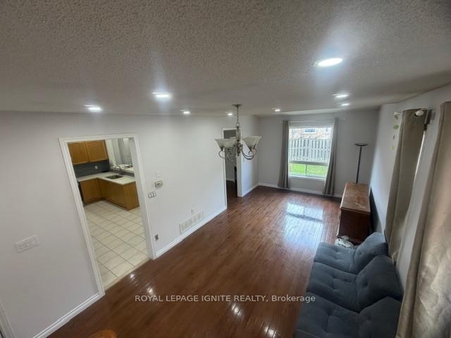 Photo 12 of Unit Main, 110 Pantomine Boulevard, Brampton, Bram West — HOMEH