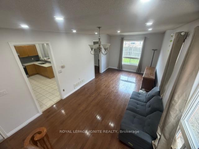 Photo 13 of Unit Main, 110 Pantomine Boulevard, Brampton, Bram West — HOMEH