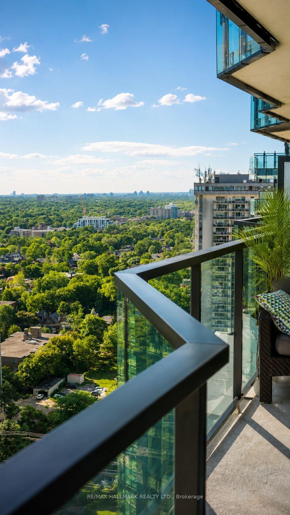 Photo 24 of Unit 2502, 110 Broadway Avenue, Toronto, Mount Pleasant West — HOMEH