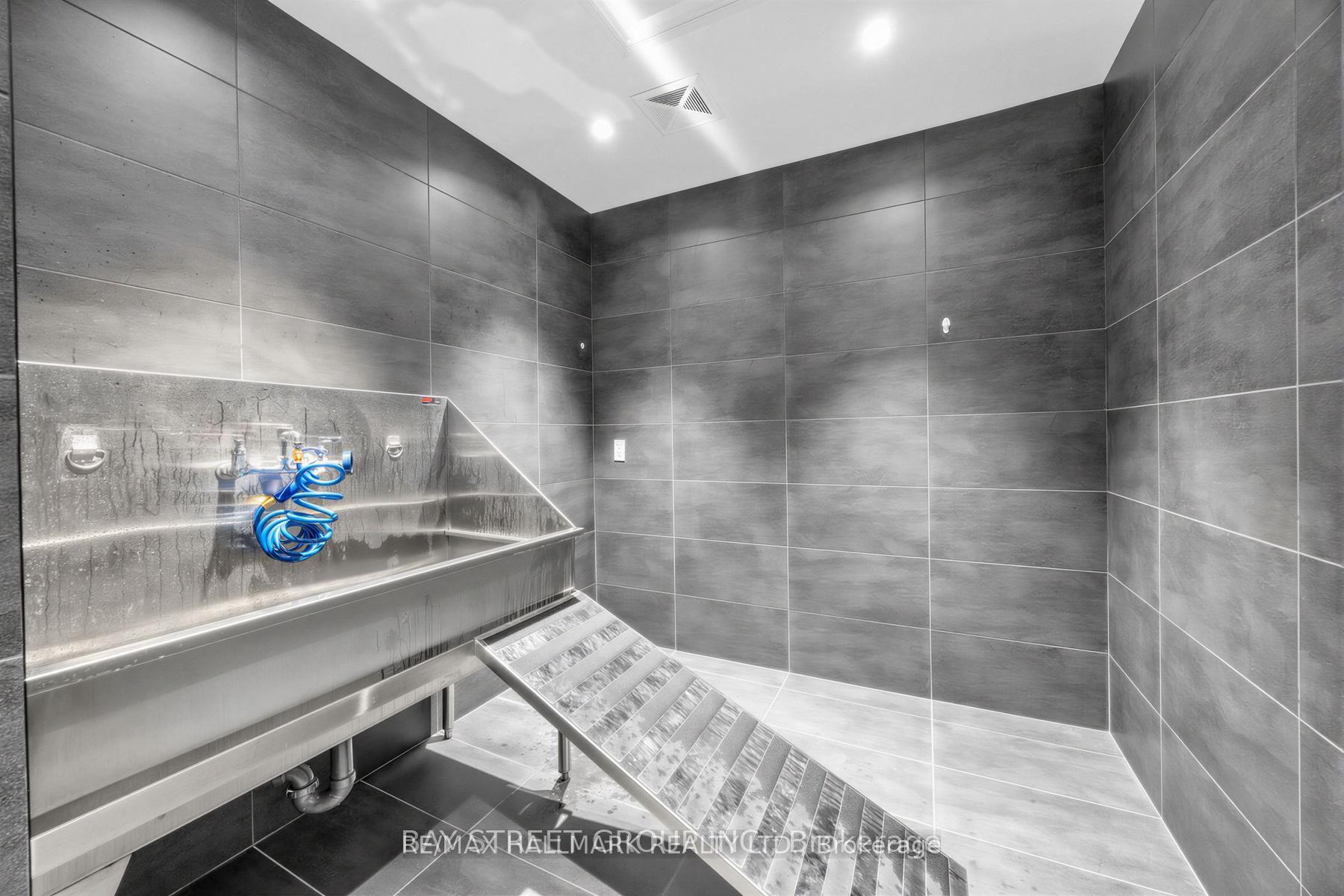 Photo 30 of Unit 2502, 110 Broadway Avenue, Toronto, Mount Pleasant West — HOMEH