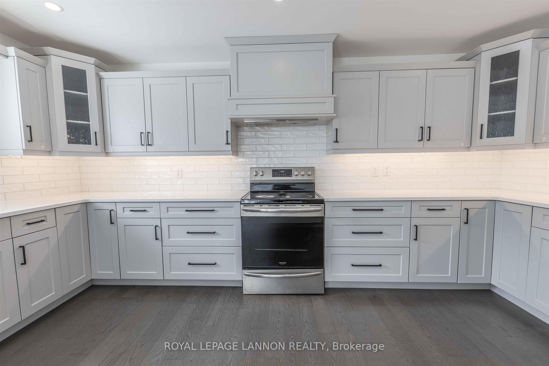 Photo 12 of 705 Fieldstone Place, Thunder Bay, River Terrace — HOMEH