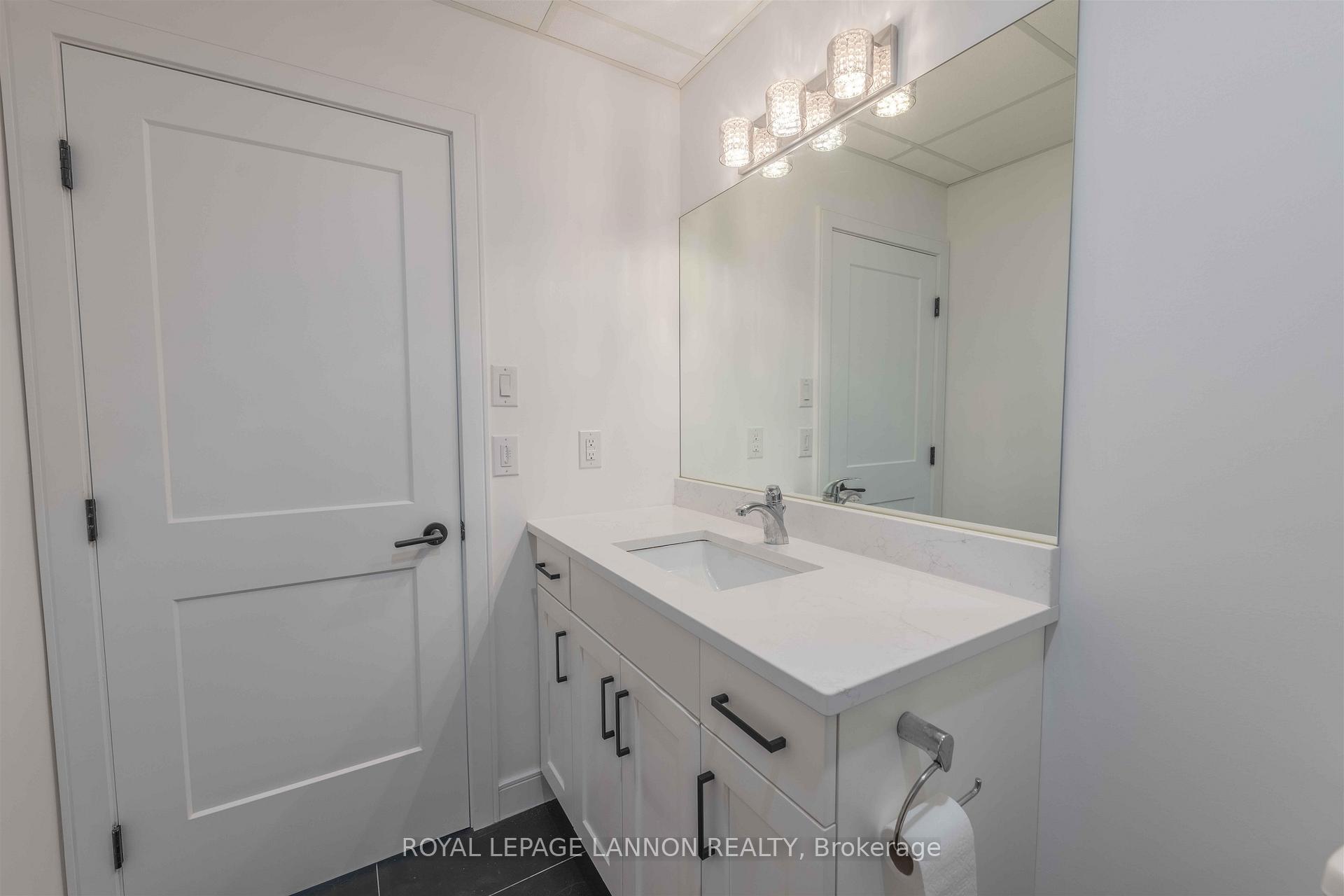 Photo 24 of 705 Fieldstone Place, Thunder Bay, River Terrace — HOMEH