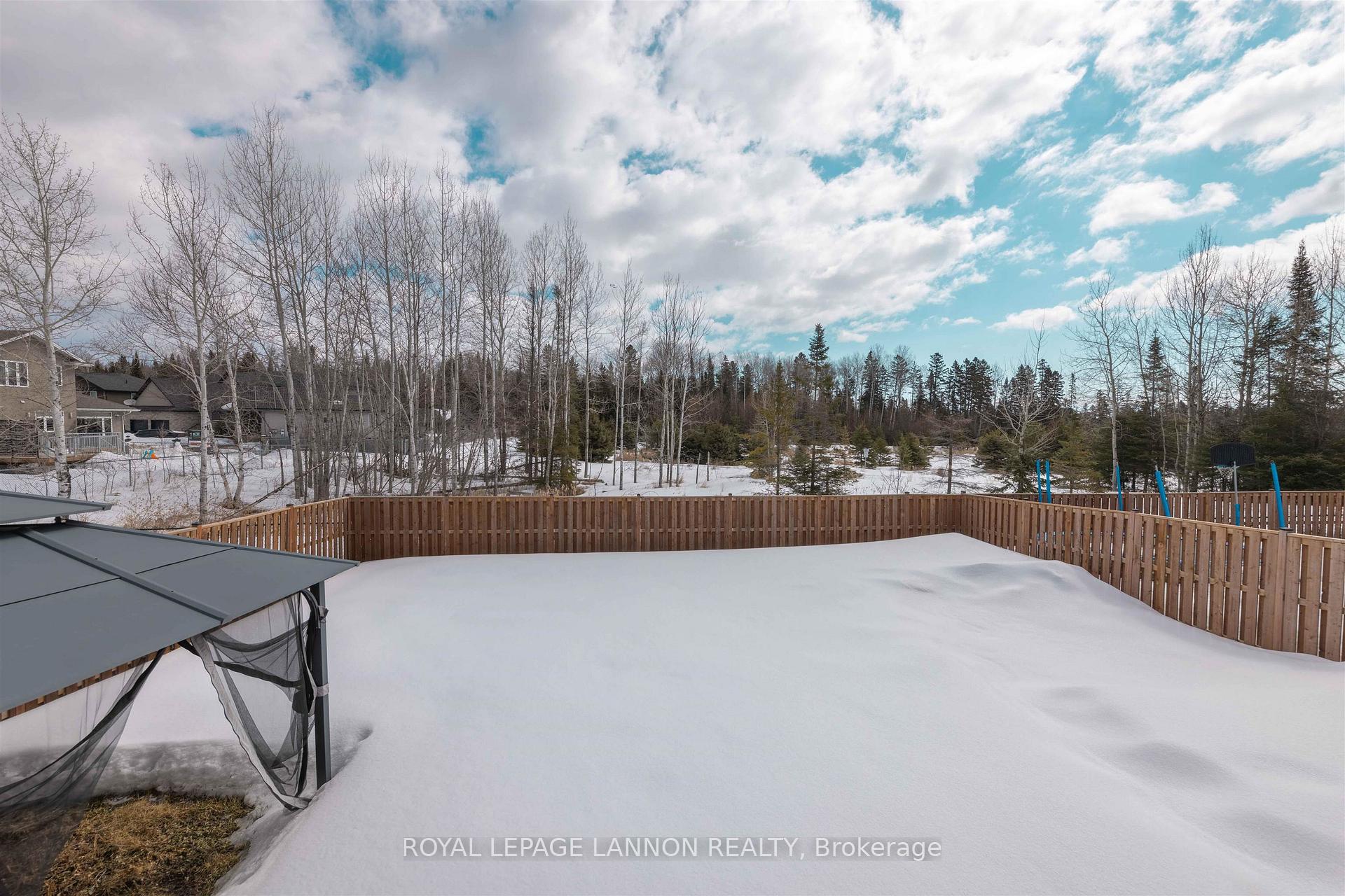 Photo 42 of 705 Fieldstone Place, Thunder Bay, River Terrace — HOMEH
