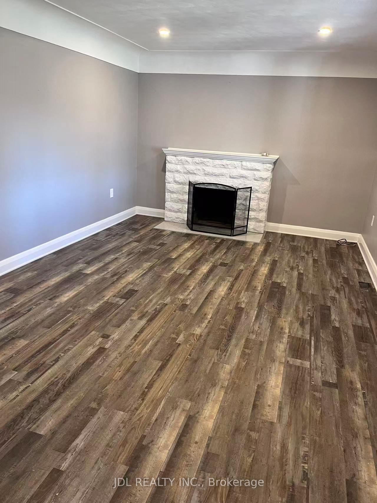 Photo 2 of 8110 Chippewa Road E, Hamilton, Rural Glanbrook — HOMEH