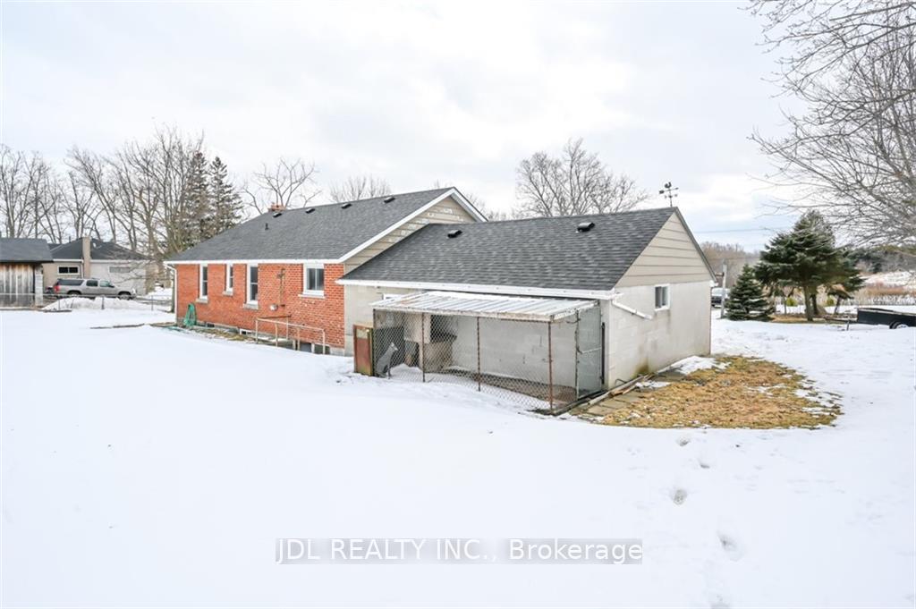 Photo 13 of 8110 Chippewa Road E, Hamilton, Rural Glanbrook — HOMEH