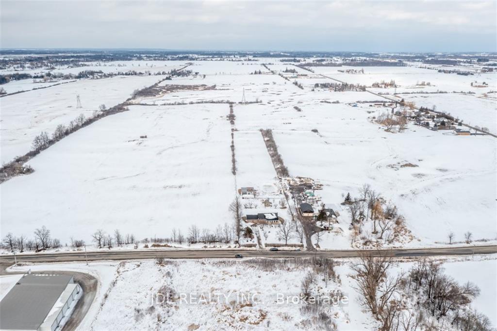 Photo 16 of 8110 Chippewa Road E, Hamilton, Rural Glanbrook — HOMEH