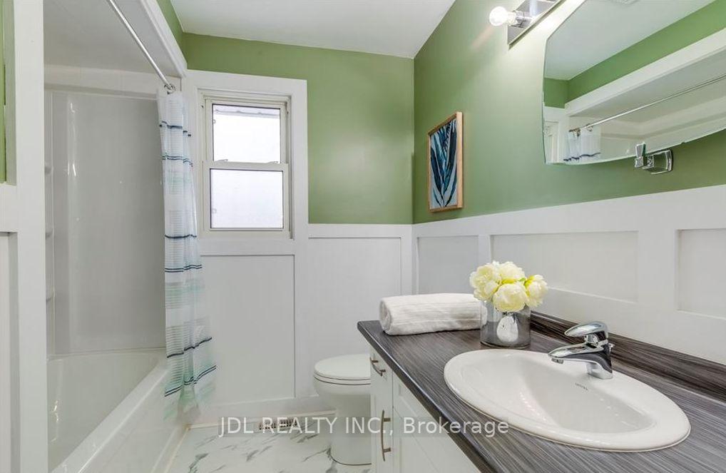 Photo 34 of 8110 Chippewa Road E, Hamilton, Rural Glanbrook — HOMEH