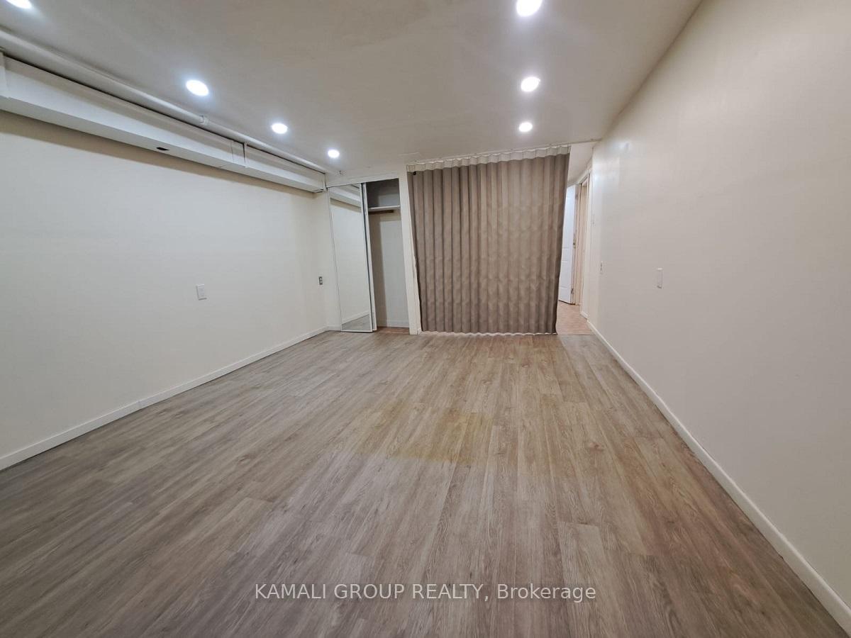 Photo 69 of 262 John Garland Boulevard, Etobicoke, West Humber-Clairville — HOMEH