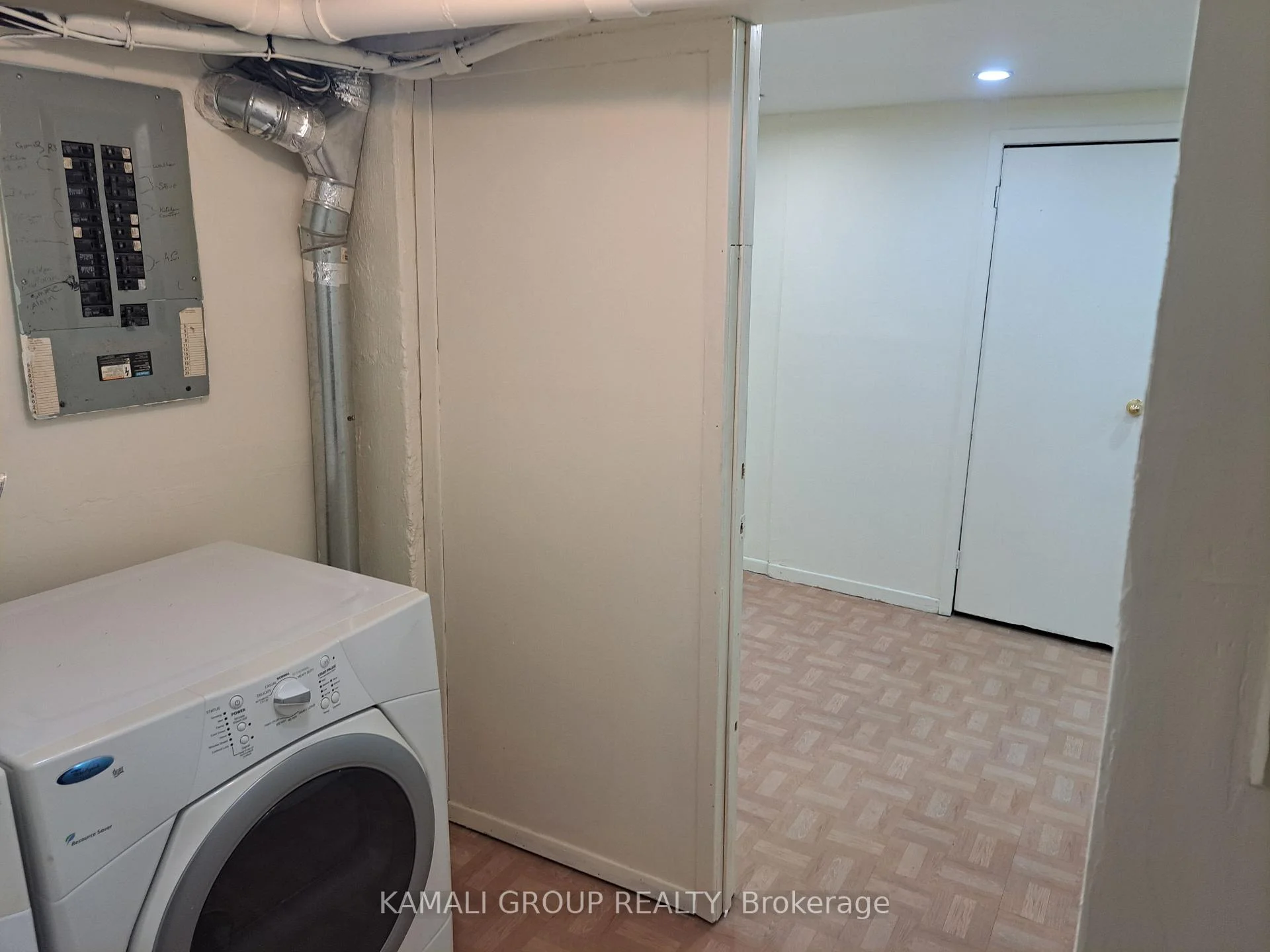 Photo 57 of 262 John Garland Boulevard, Etobicoke, West Humber-Clairville — HOMEH