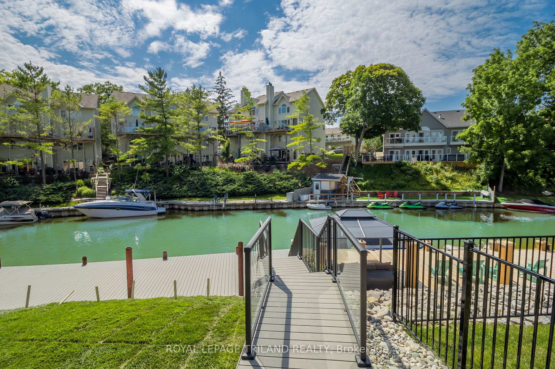Photo 6 of 29 Sauble River Road, Lambton Shores, Grand Bend — HOMEH