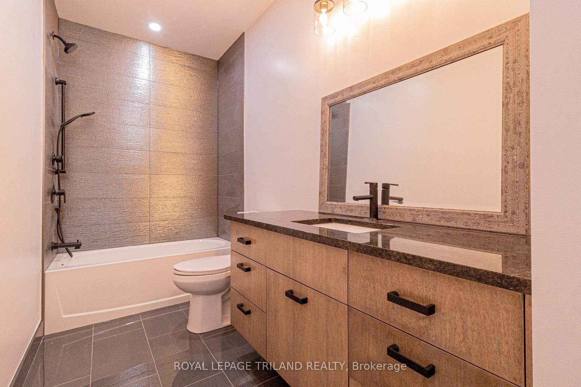 Photo 37 of 29 Sauble River Road, Lambton Shores, Grand Bend — HOMEH