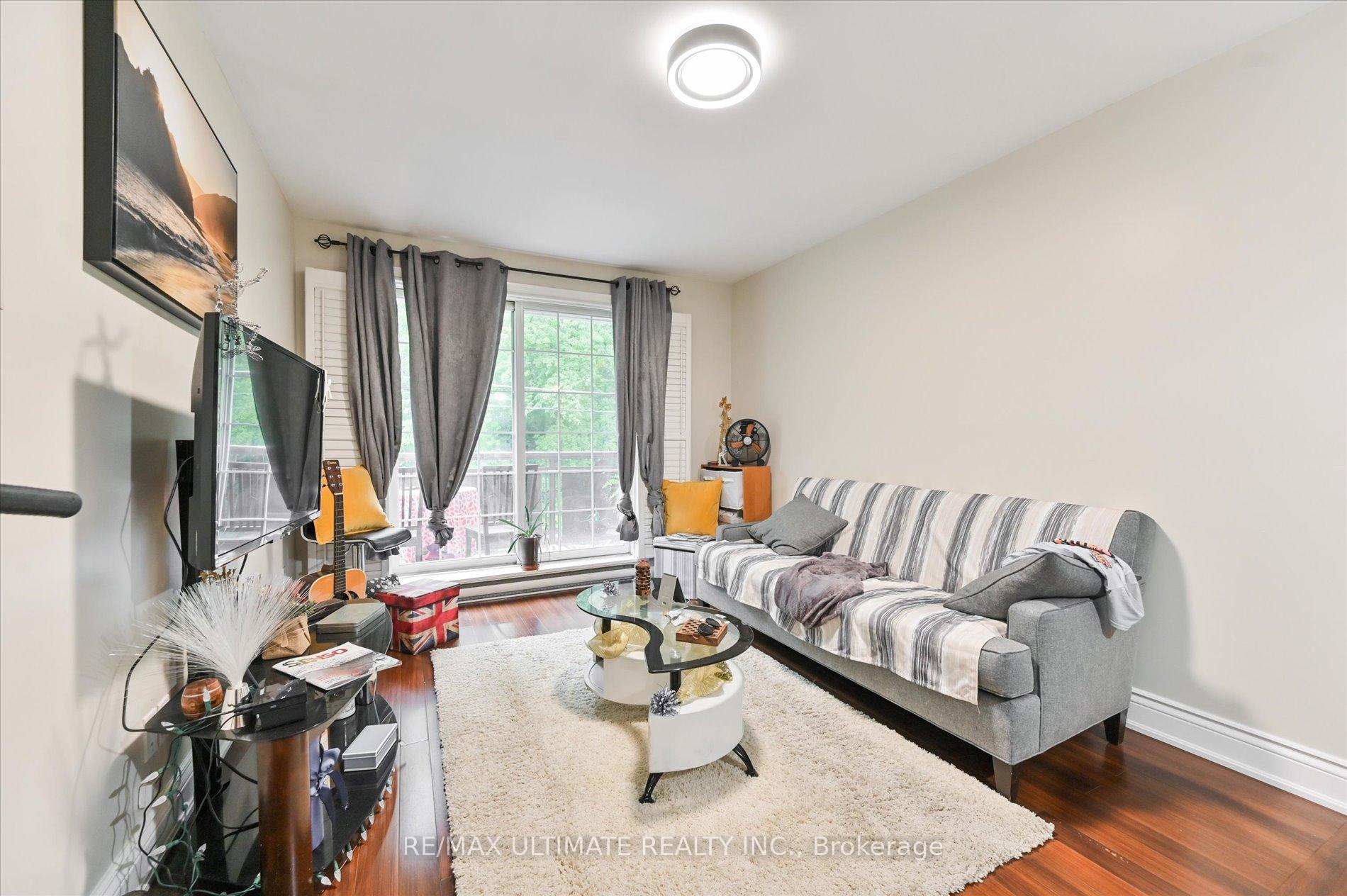 Photo 29 of 76 Hilldale Road, Toronto, Rockcliffe-Smythe — HOMEH