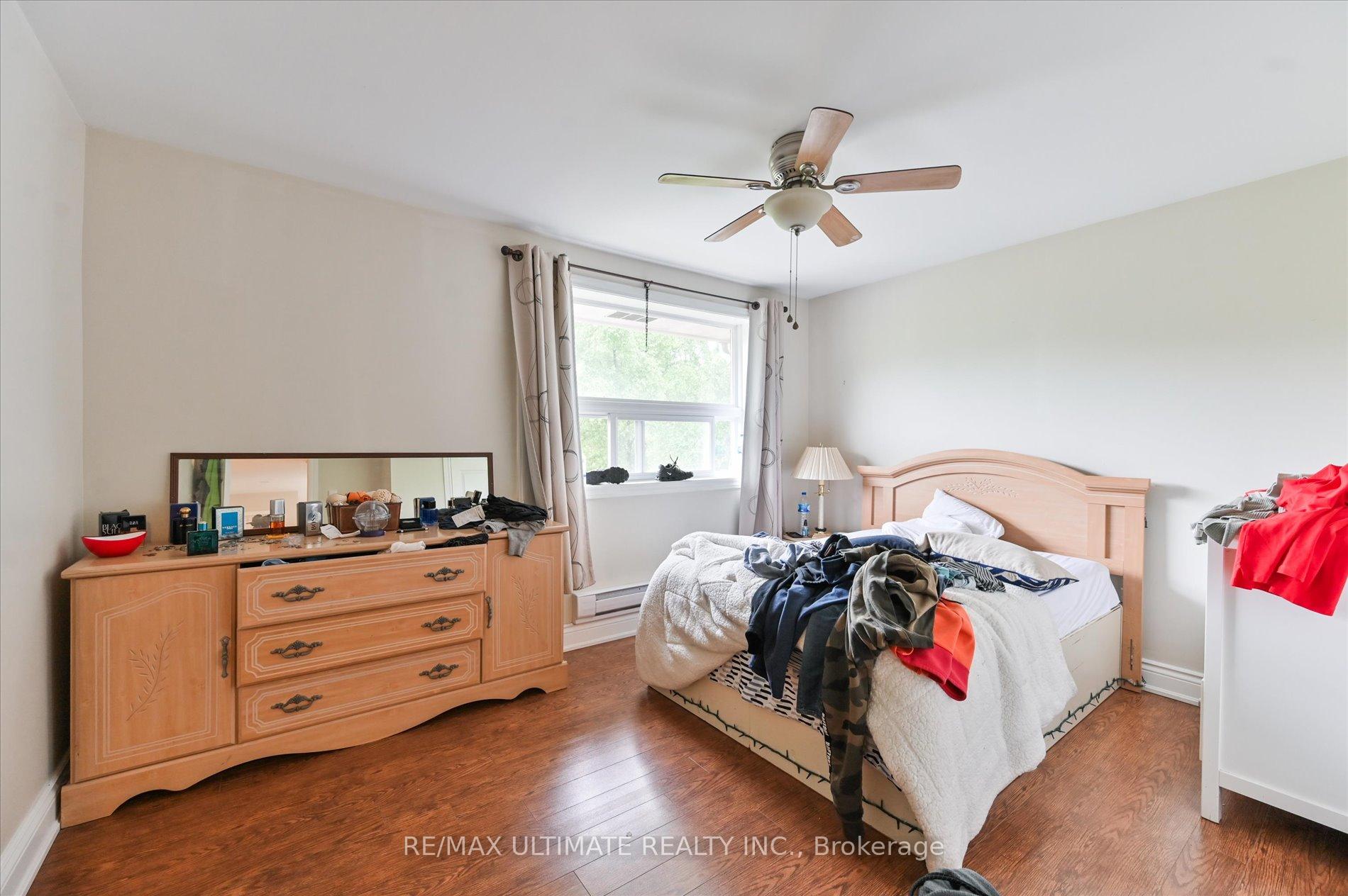 Photo 31 of 76 Hilldale Road, Toronto, Rockcliffe-Smythe — HOMEH