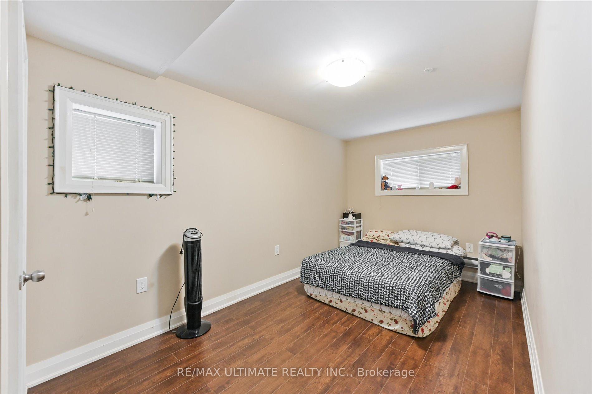 Photo 47 of 76 Hilldale Road, Toronto, Rockcliffe-Smythe — HOMEH