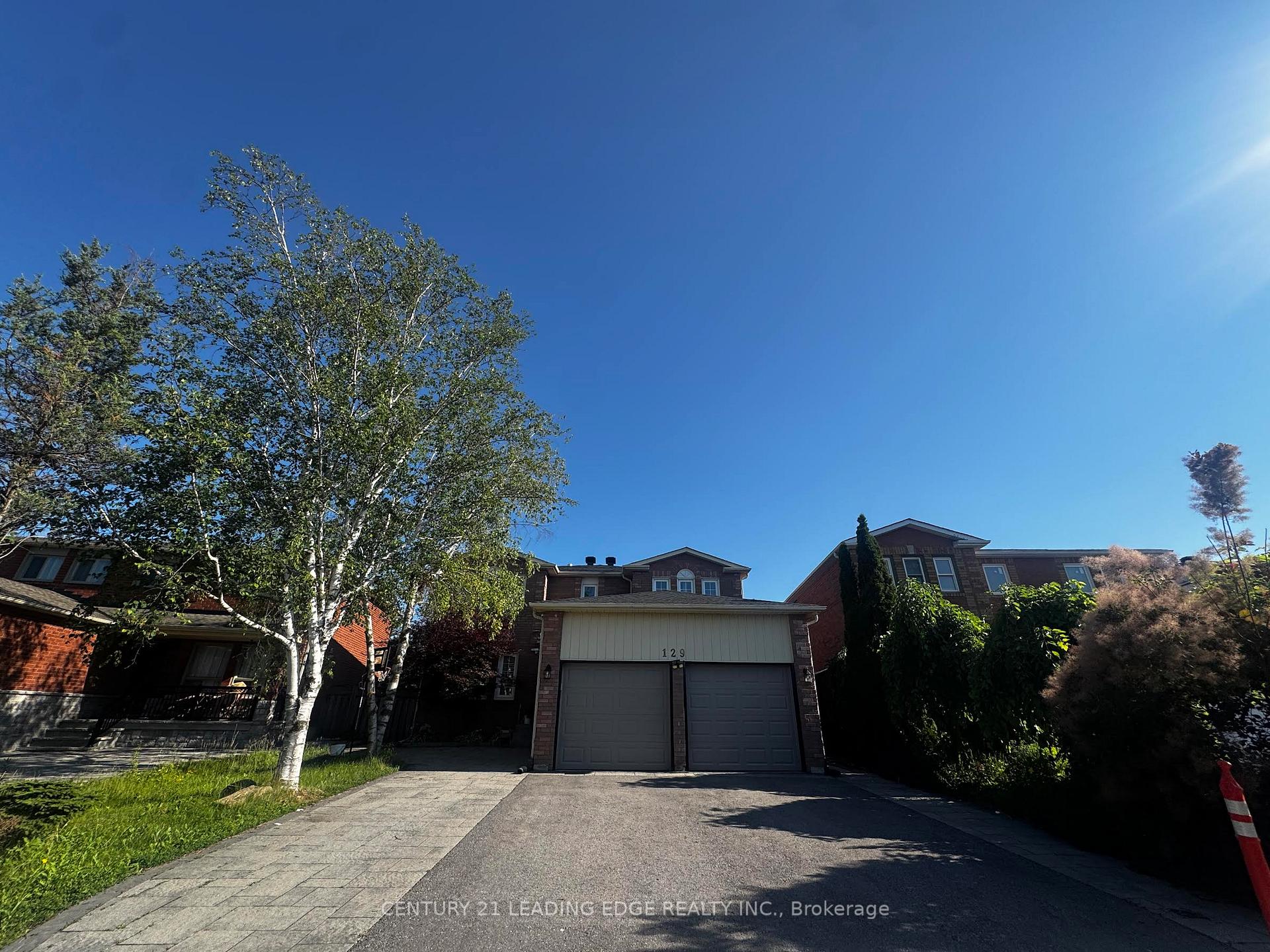 Photo of Unit Bsmt, 129 Bernard Avenue