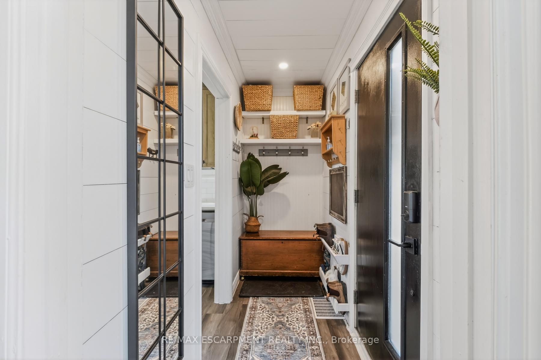 Photo 3 of 43 Woodbridge Road, Hamilton, Rosedale — HOMEH