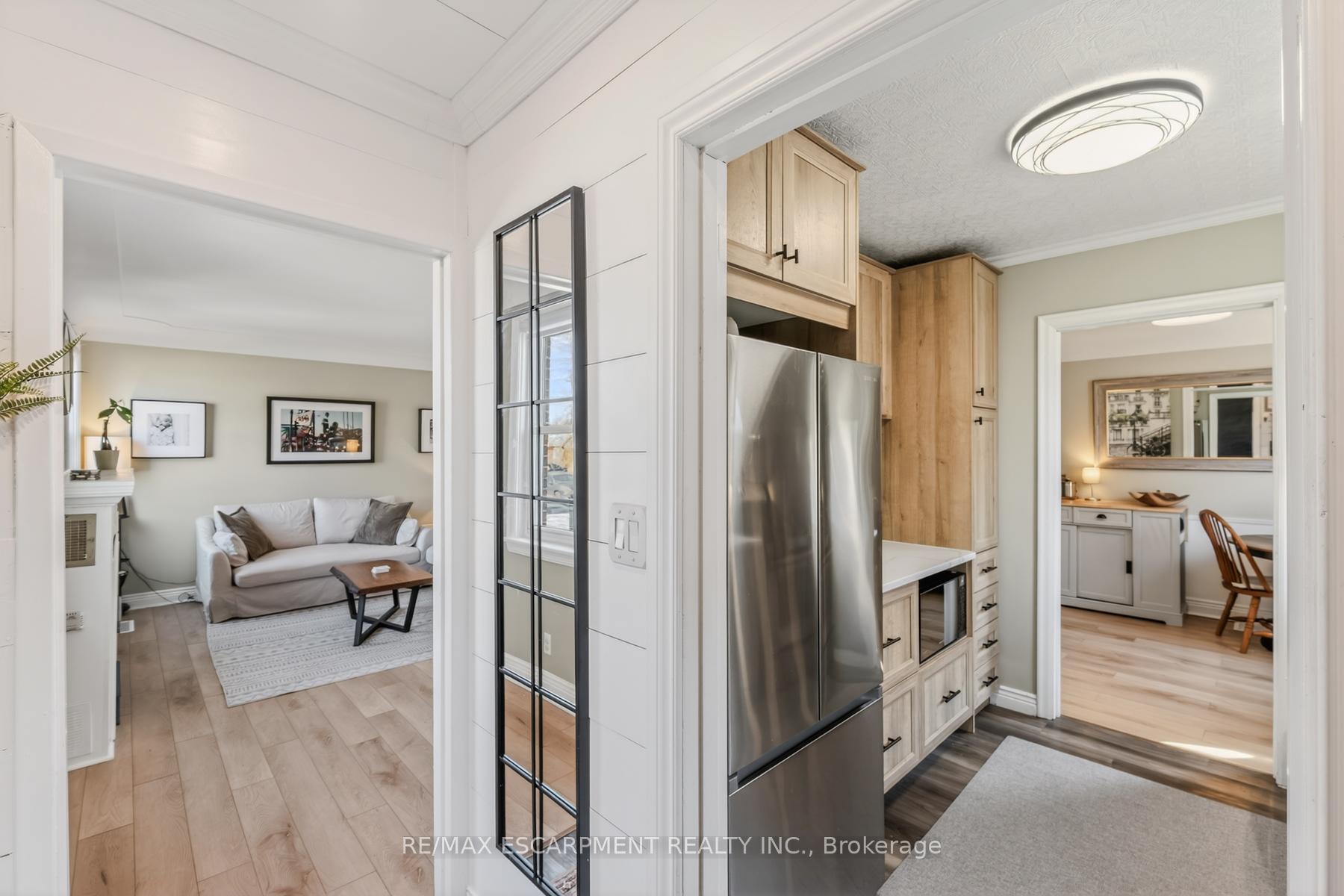 Photo 5 of 43 Woodbridge Road, Hamilton, Rosedale — HOMEH