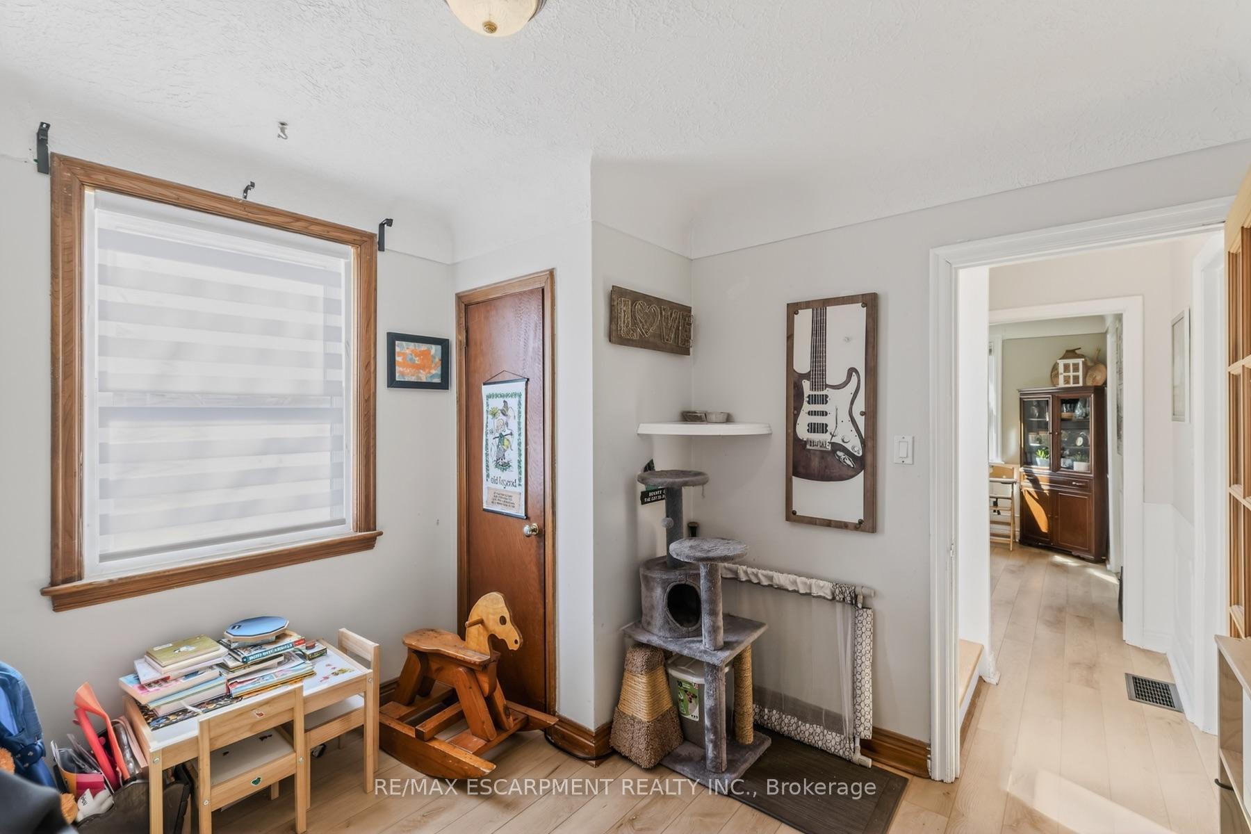 Photo 17 of 43 Woodbridge Road, Hamilton, Rosedale — HOMEH