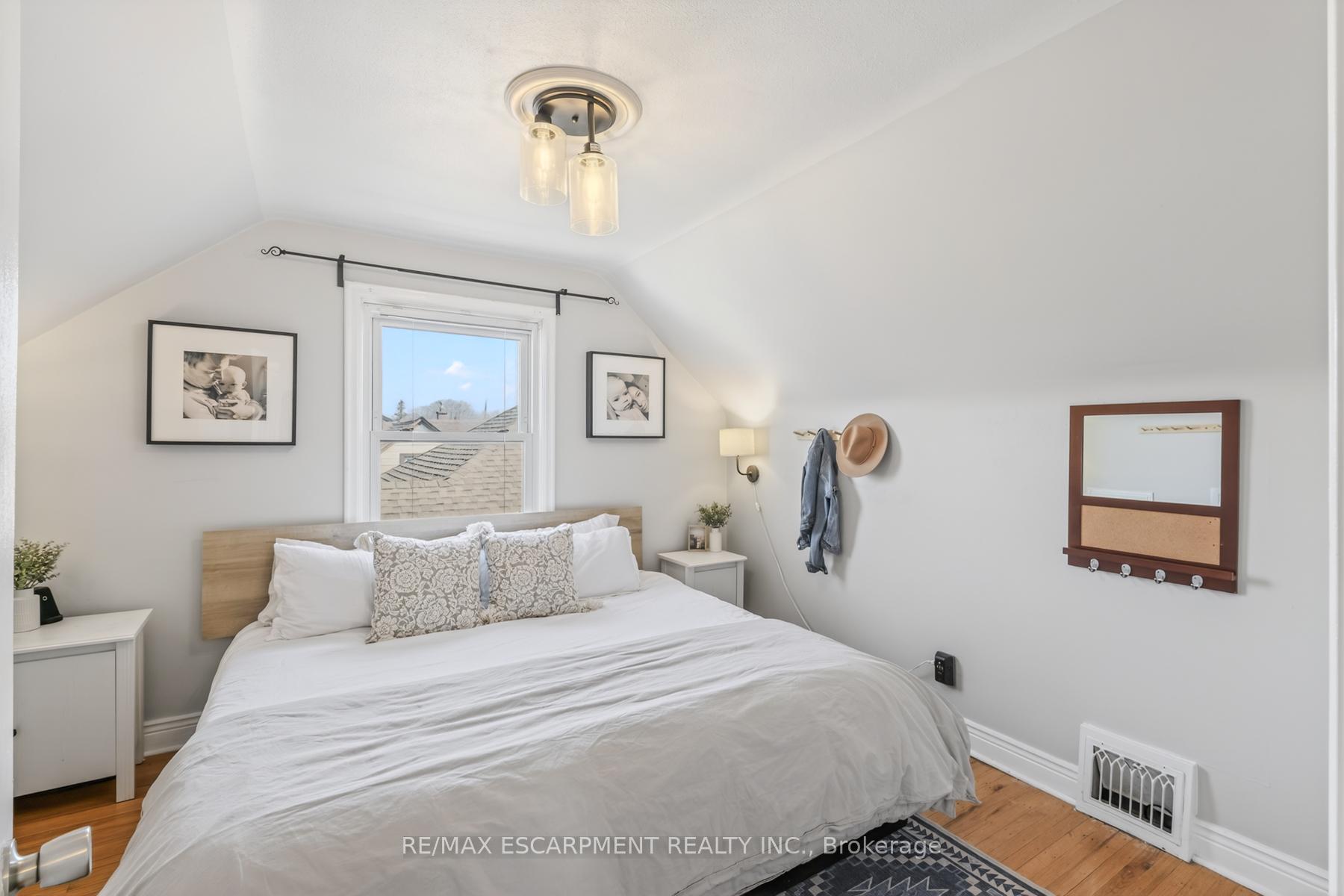 Photo 23 of 43 Woodbridge Road, Hamilton, Rosedale — HOMEH