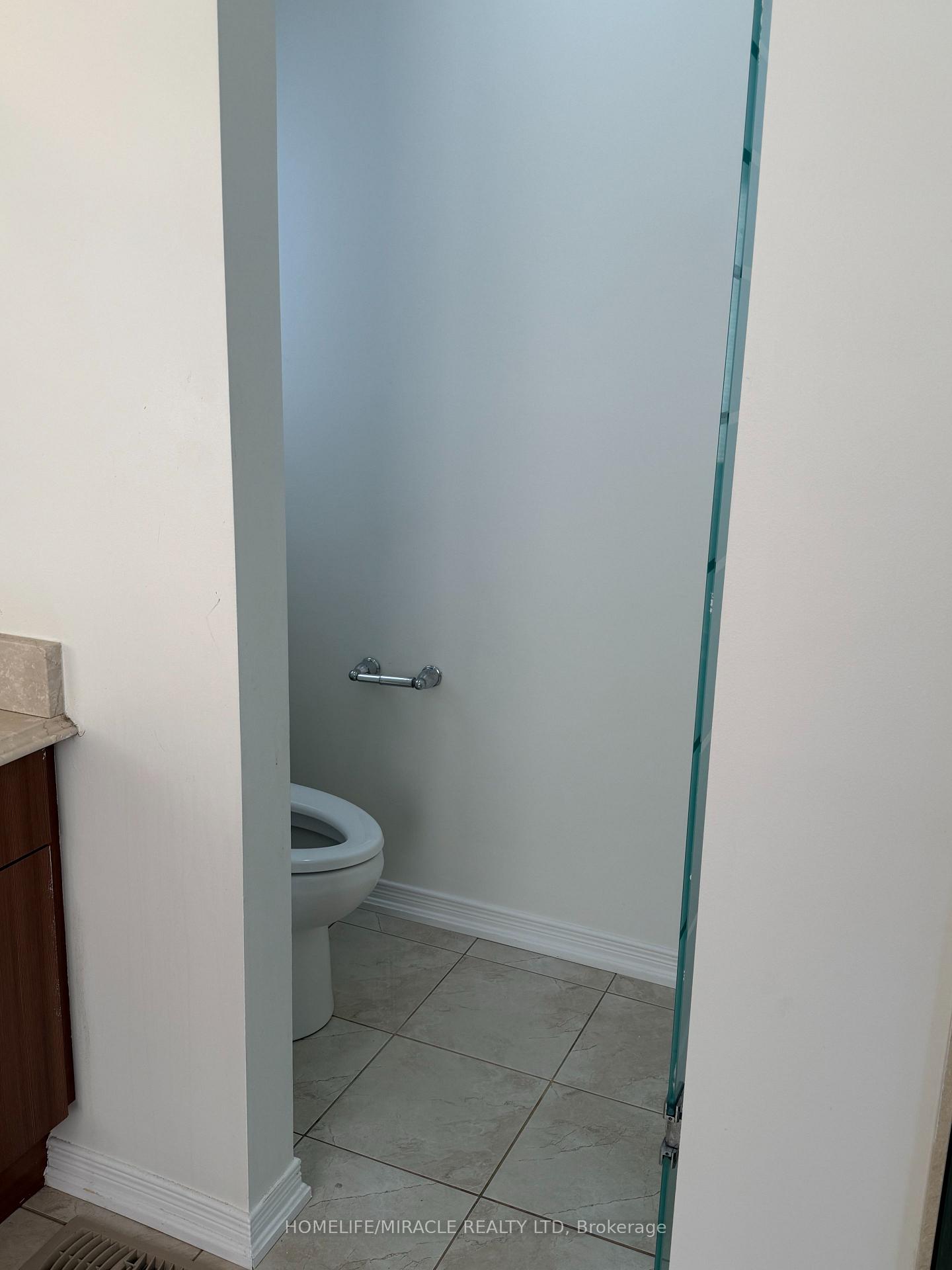 Photo 9 of 235 Apple Hill Crescent, Kitchener, Trussler — HOMEH