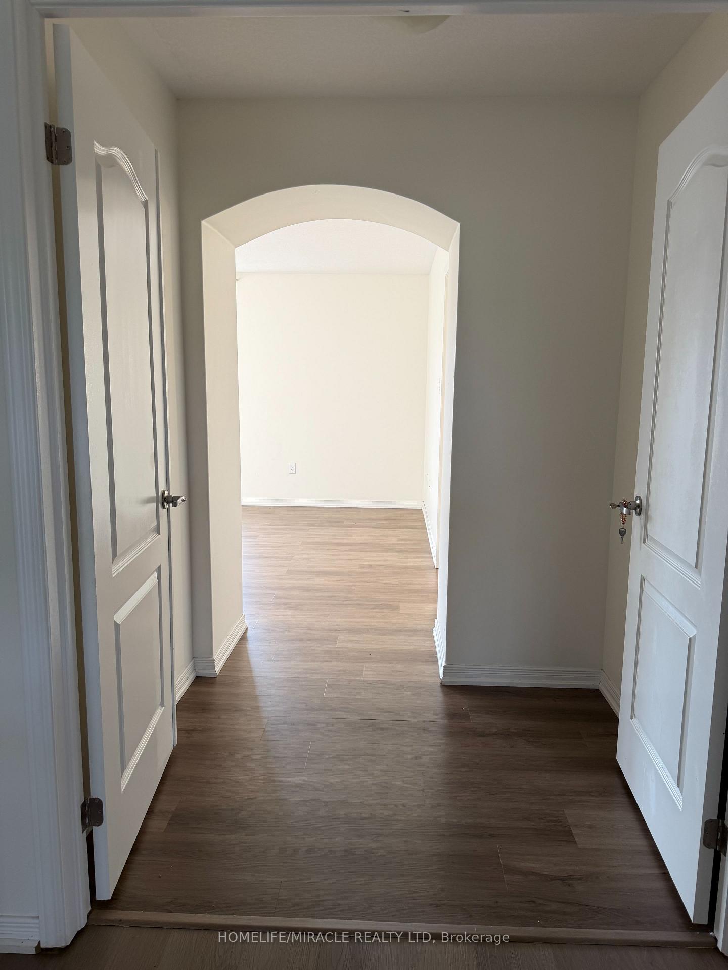 Photo 14 of 235 Apple Hill Crescent, Kitchener, Trussler — HOMEH