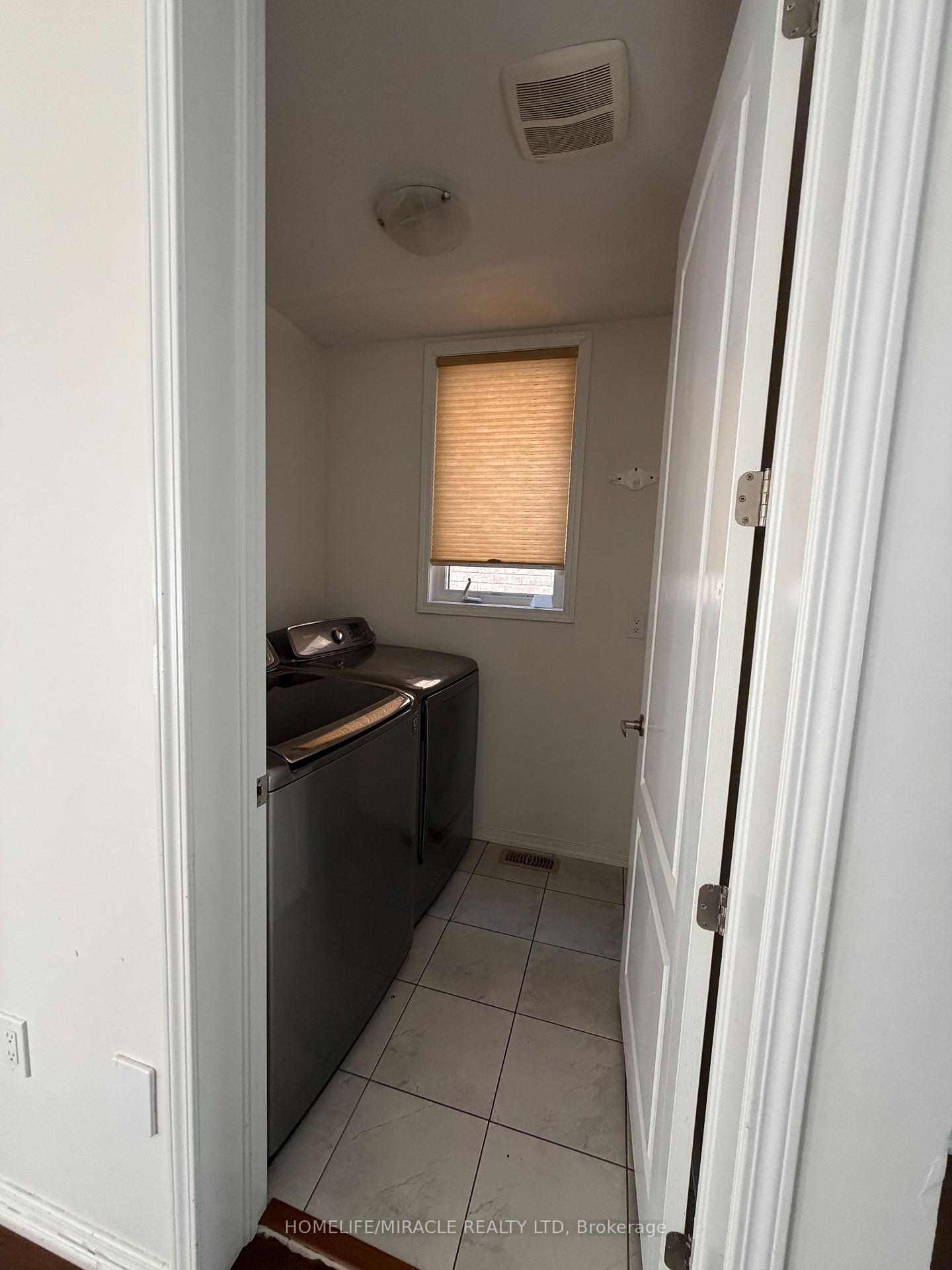 Photo 29 of 235 Apple Hill Crescent, Kitchener, Trussler — HOMEH