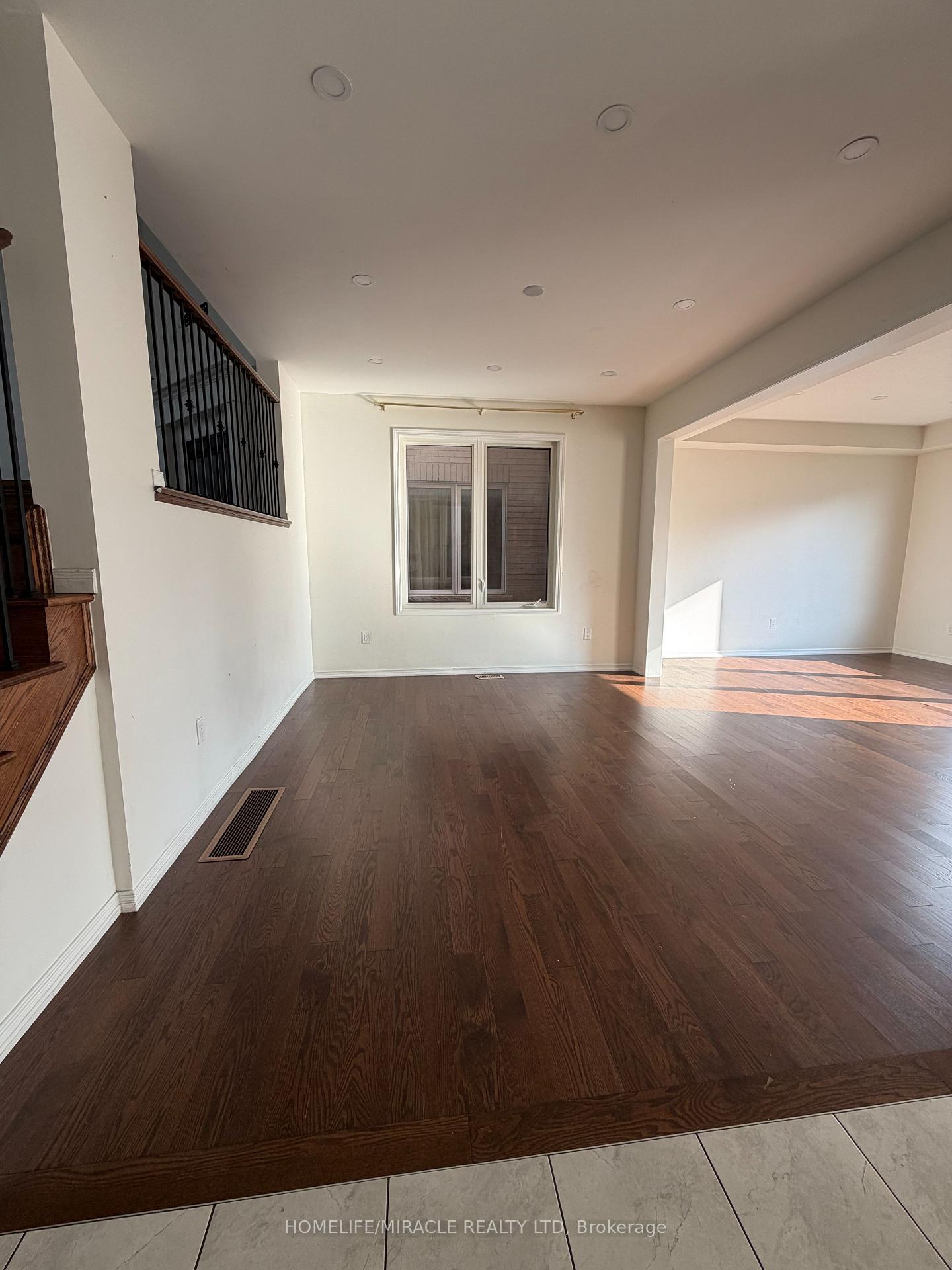 Photo 31 of 235 Apple Hill Crescent, Kitchener, Trussler — HOMEH