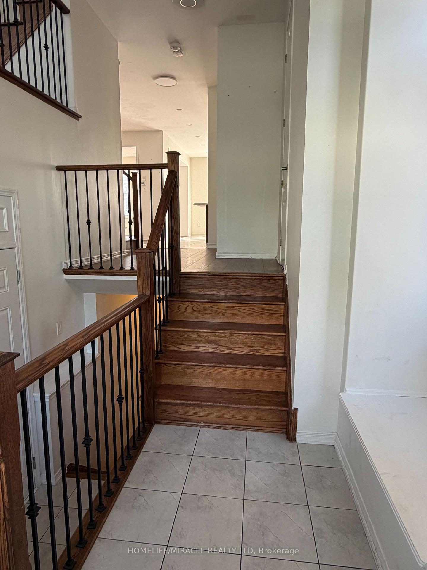 Photo 37 of 235 Apple Hill Crescent, Kitchener, Trussler — HOMEH