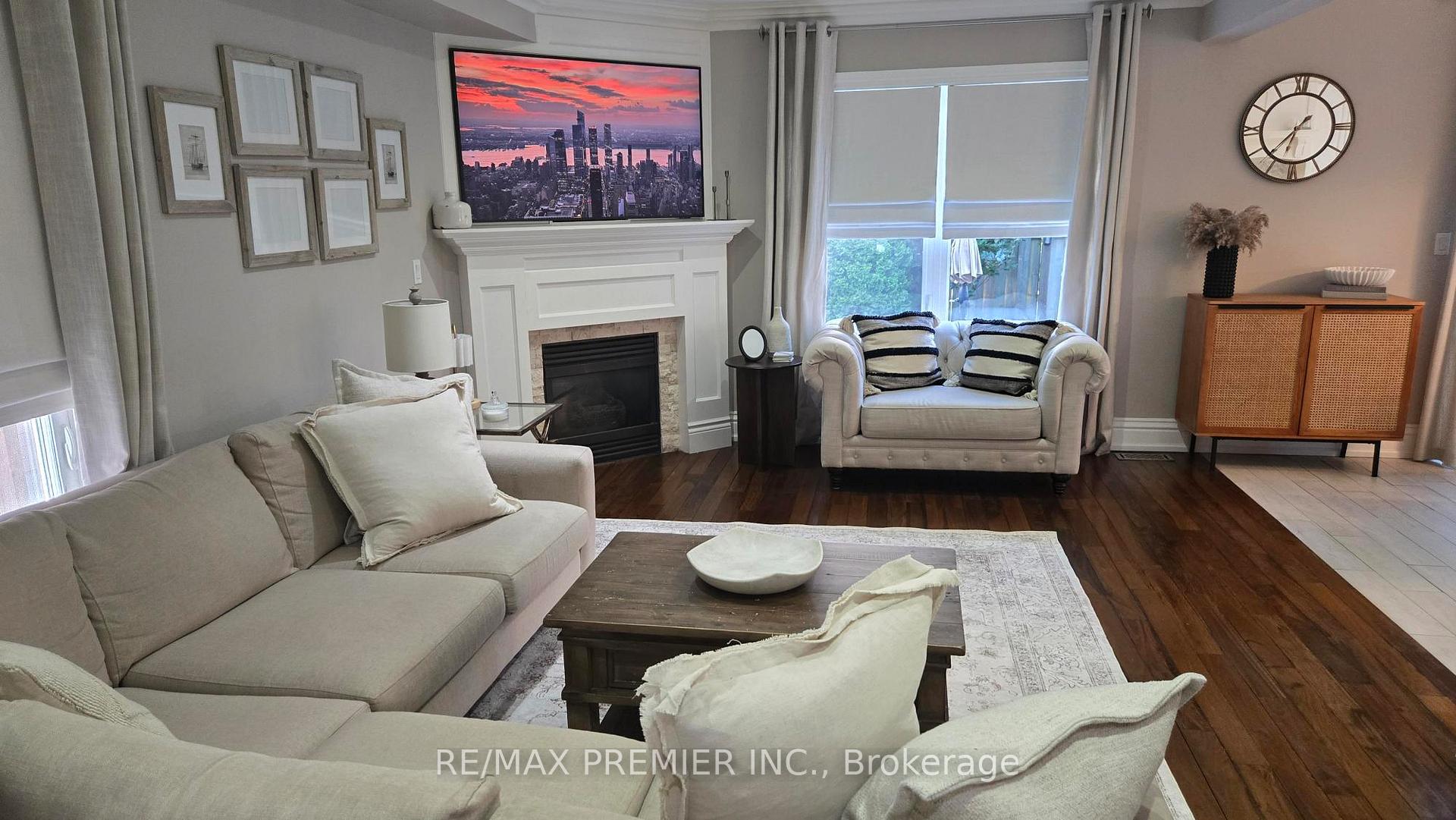 Photo 3 of 178 Buena Vista Drive, Vaughan, Sonoma Heights — HOMEH