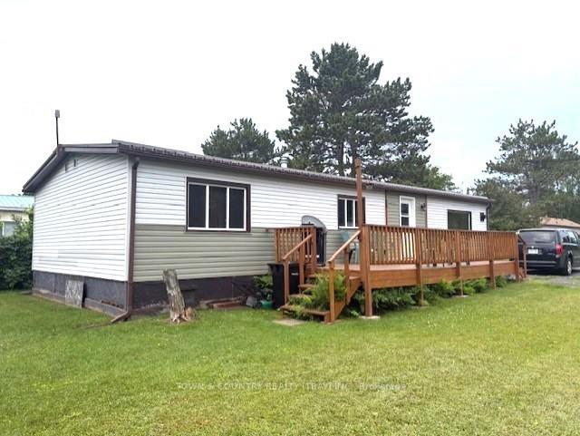 Photo 2 of 74 Taylor Drive, Thunder Bay, Rosslyn Road — HOMEH