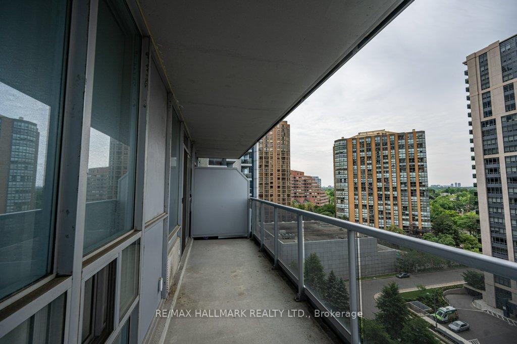 Photo 16 of Unit 1506, 4978 Yonge Street, North York, Lansing-Westgate — HOMEH
