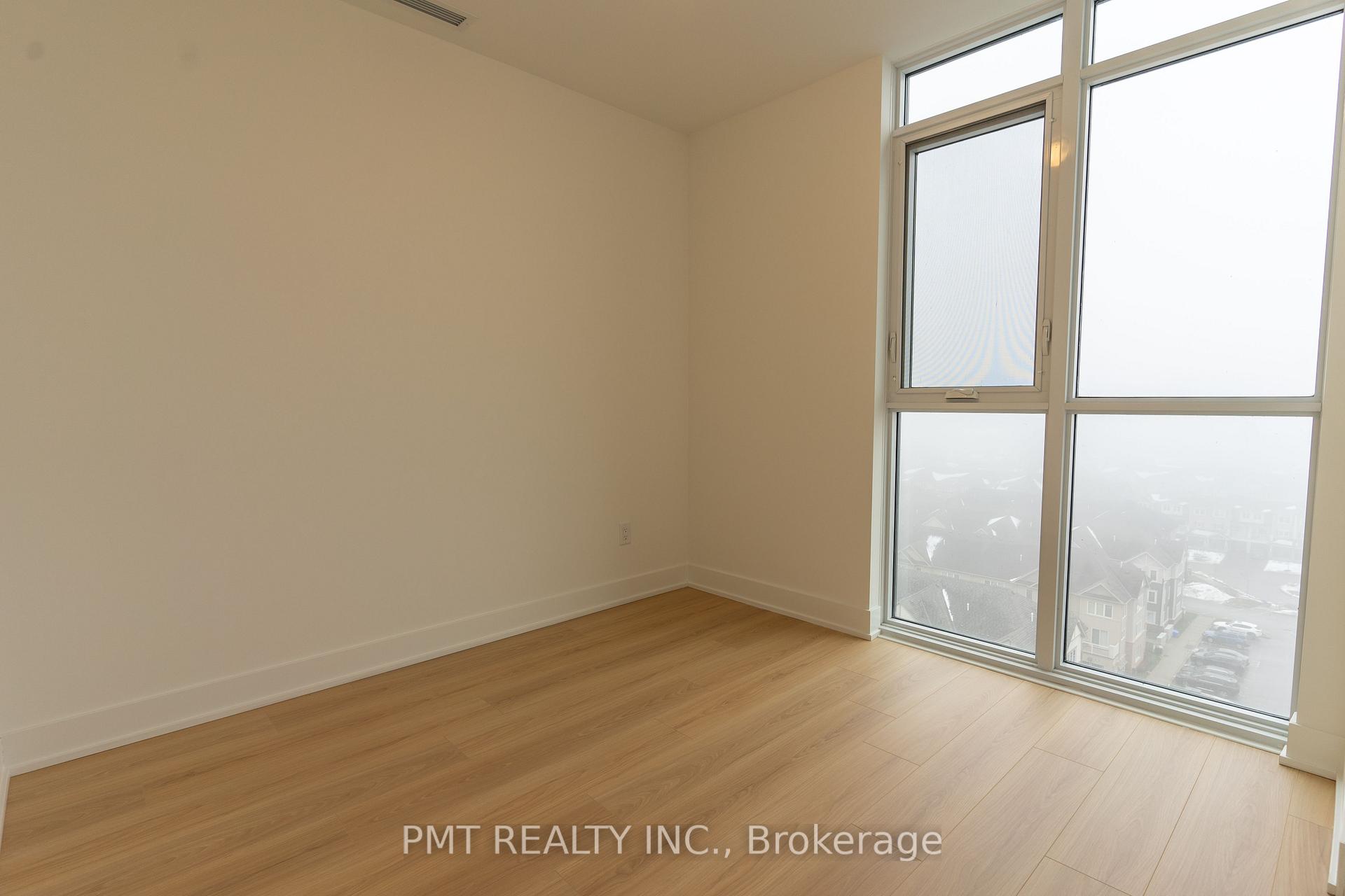 Photo 15 of Unit 906, 2545 Simcoe Street N, Oshawa, Windfields — HOMEH