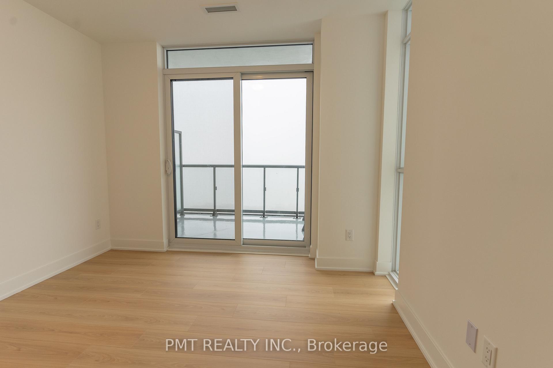 Photo 17 of Unit 906, 2545 Simcoe Street N, Oshawa, Windfields — HOMEH