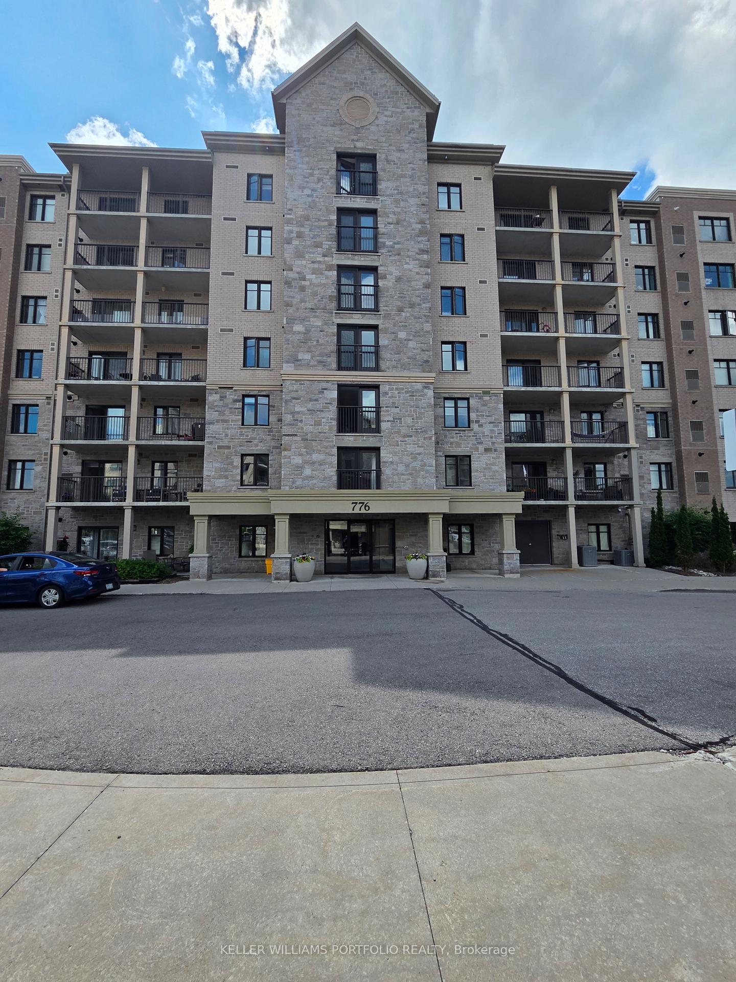 Photo 1 of Unit 604, 776 Laurelwood Drive, Waterloo, Columbia Forest/Clair Hills — HOMEH