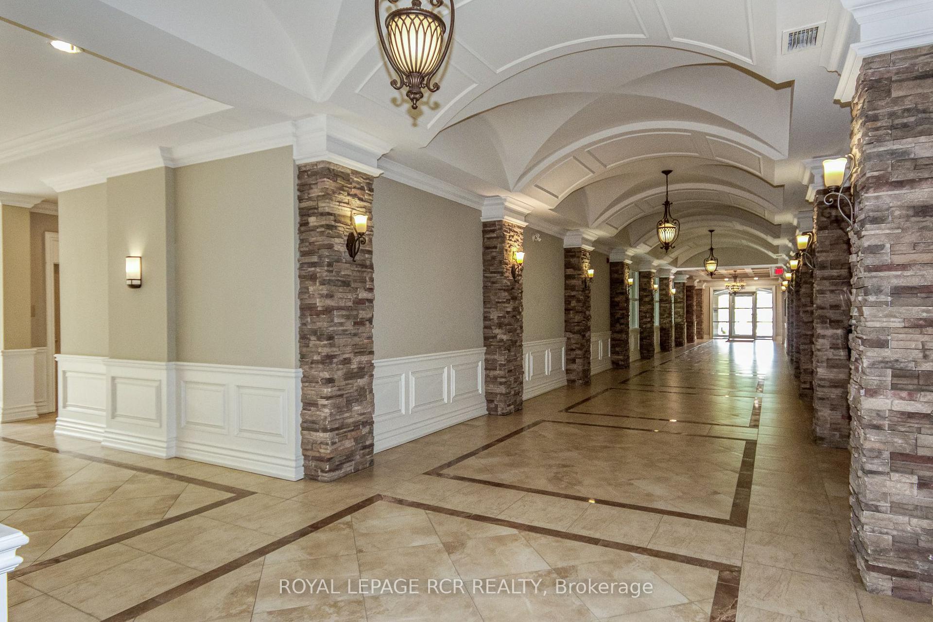 Photo 5 of Unit 213, 60 Ann Street, Caledon, Bolton West — HOMEH