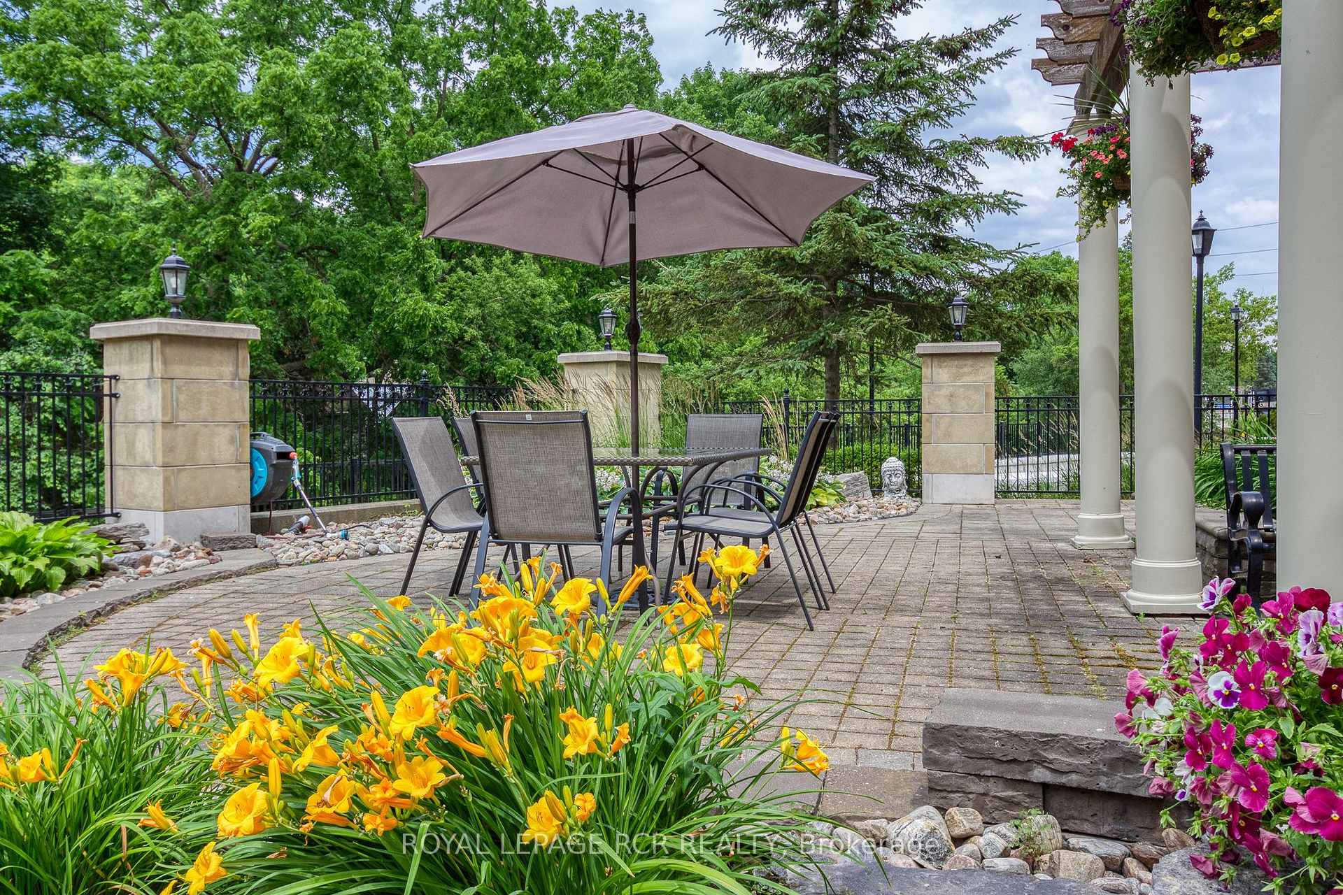 Photo 30 of Unit 213, 60 Ann Street, Caledon, Bolton West — HOMEH