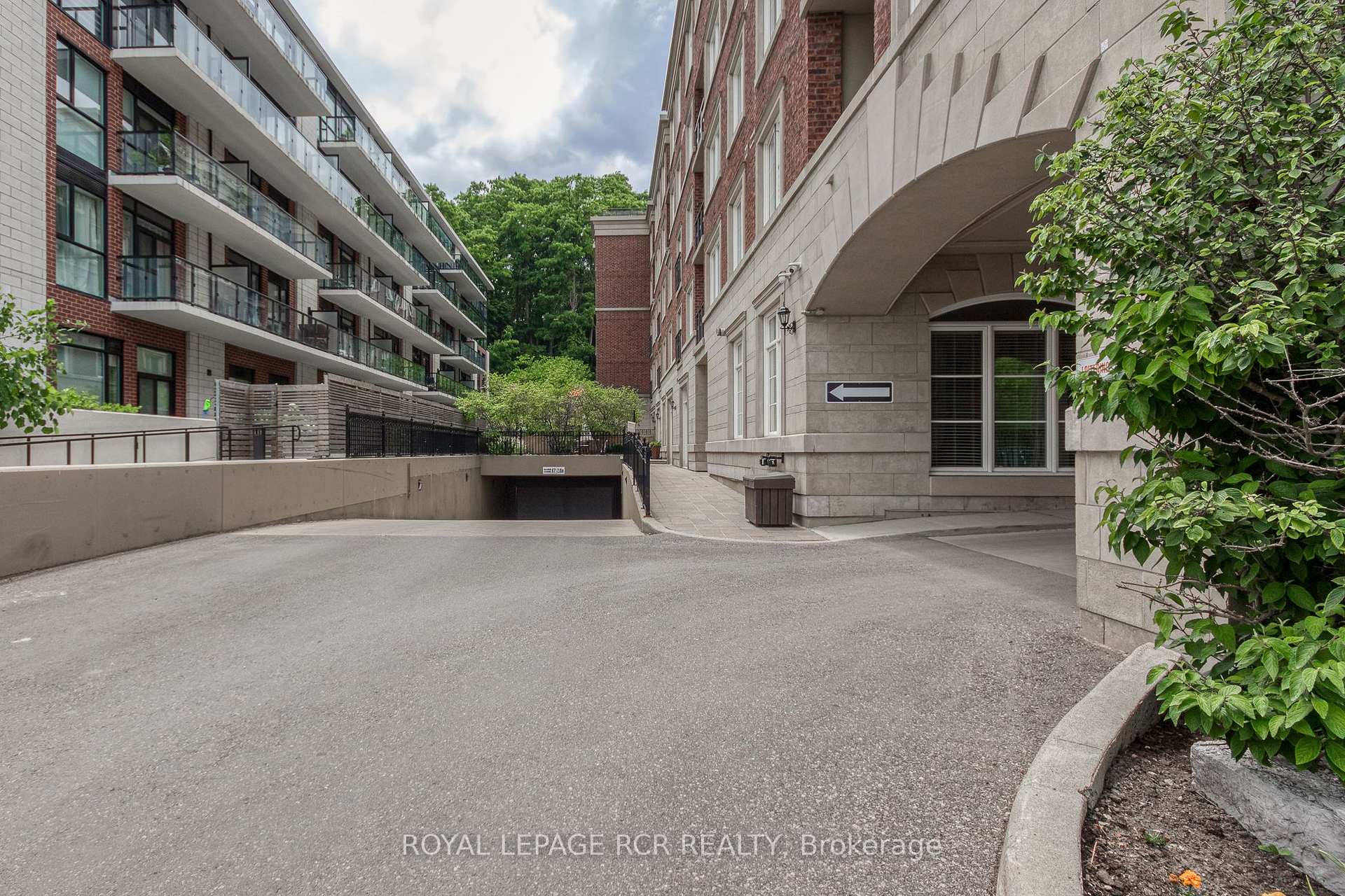 Photo 33 of Unit 213, 60 Ann Street, Caledon, Bolton West — HOMEH