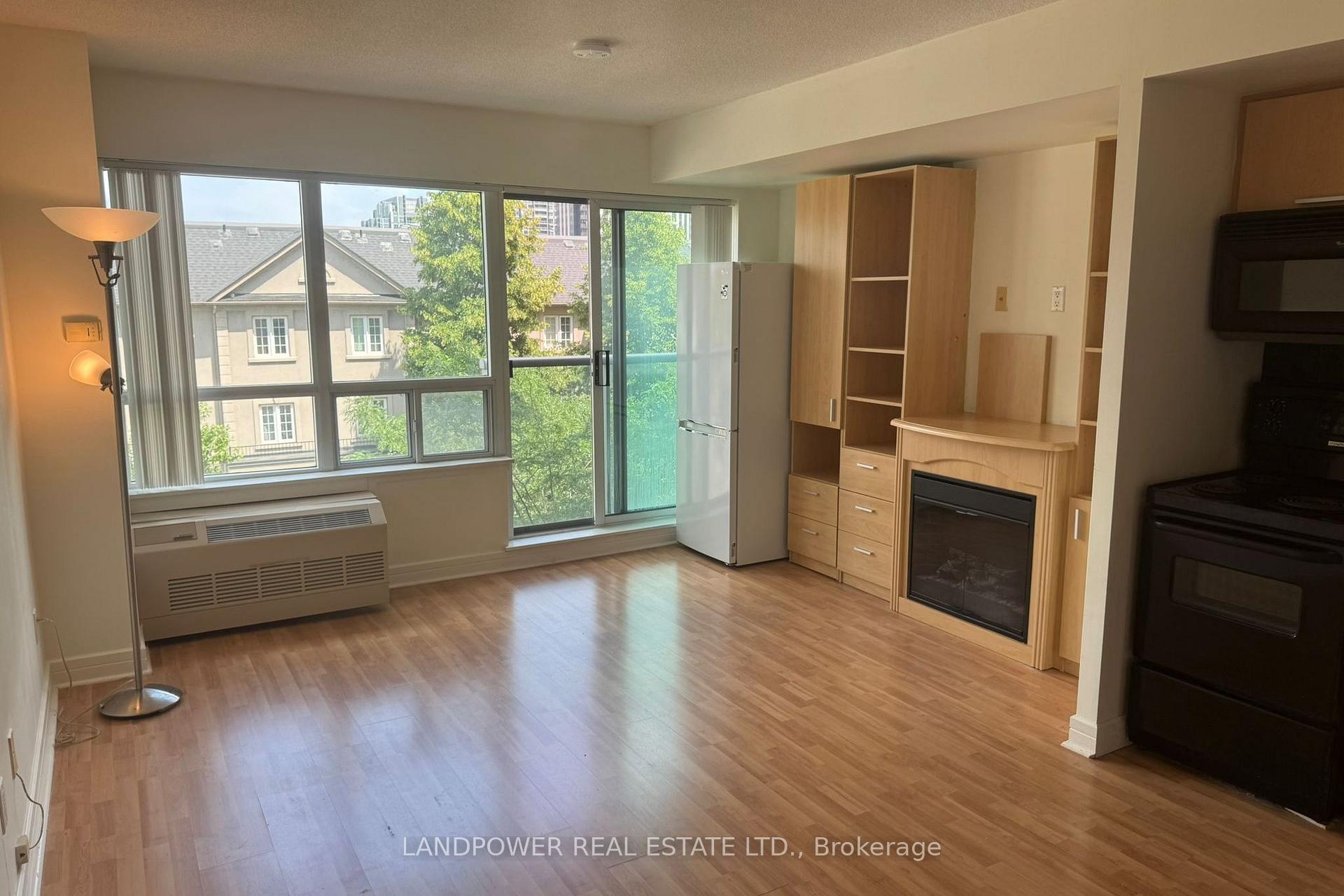 Front of Unit 312, 19 Avondale Avenue
