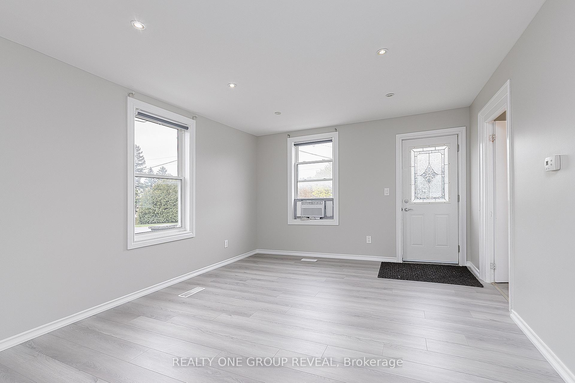 Photo 4 of 1524 Nash Road, Clarington, Courtice — HOMEH