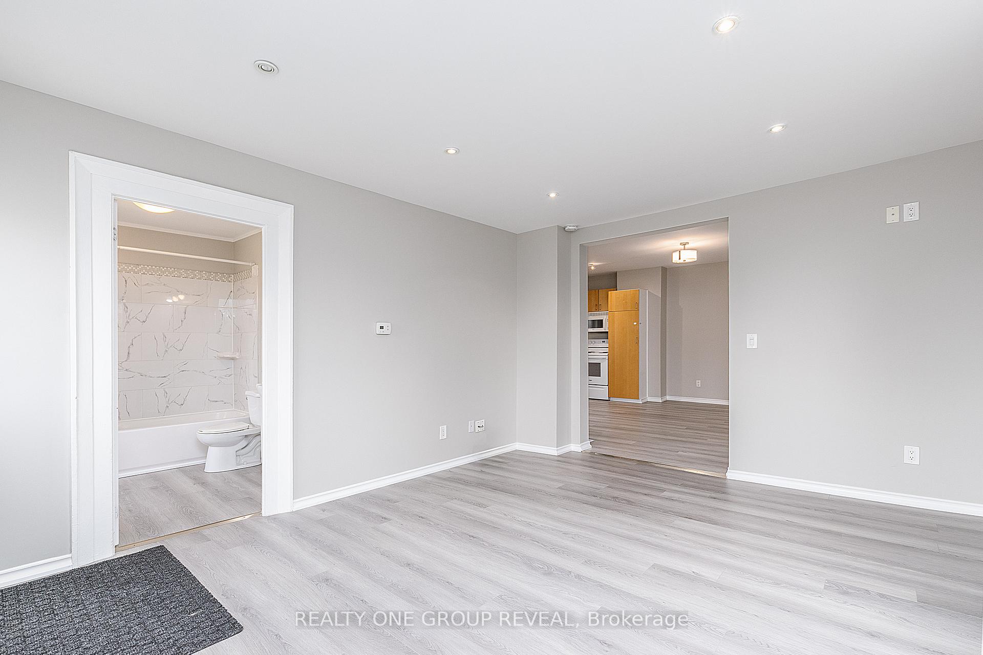 Photo 5 of 1524 Nash Road, Clarington, Courtice — HOMEH