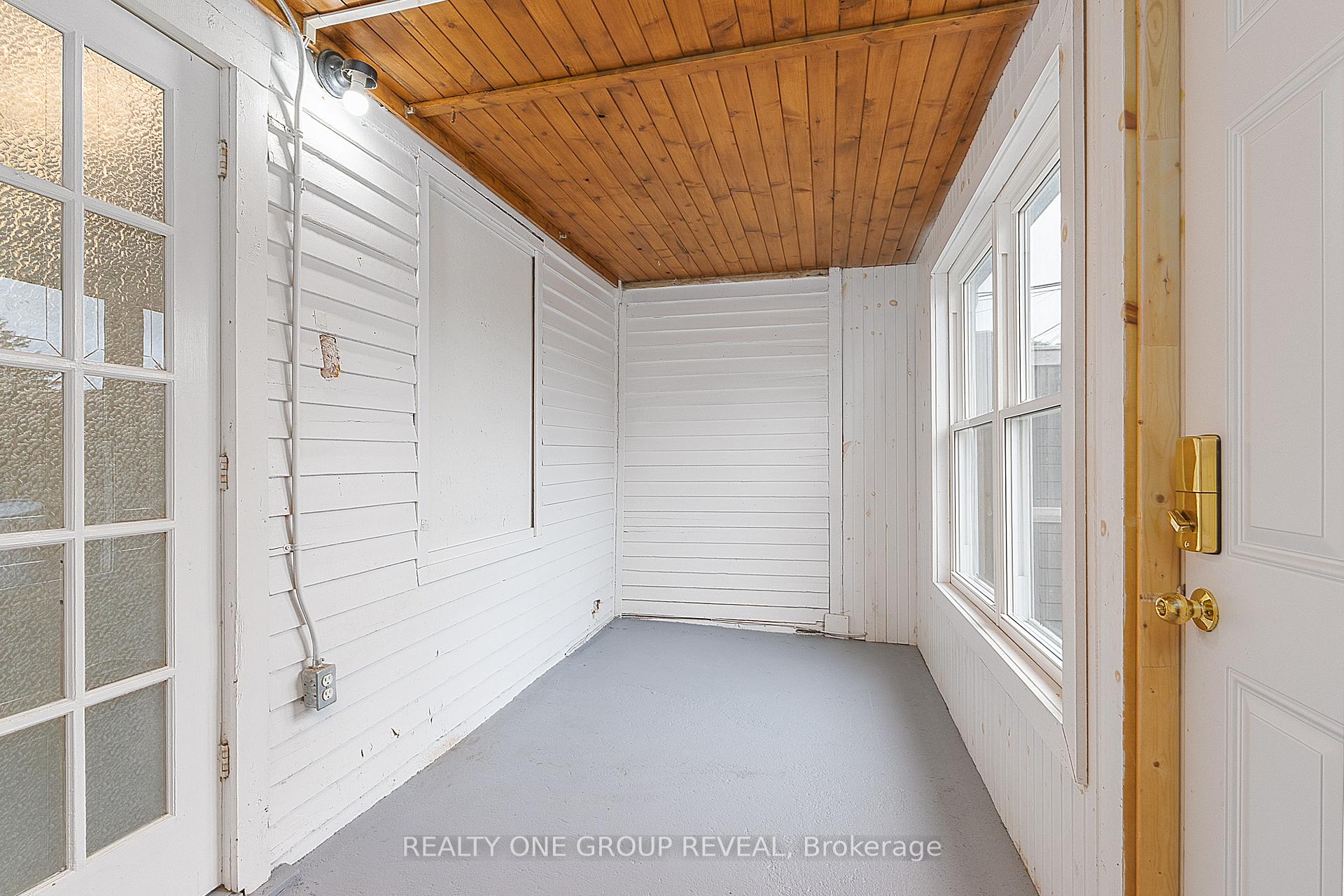 Photo 11 of 1524 Nash Road, Clarington, Courtice — HOMEH