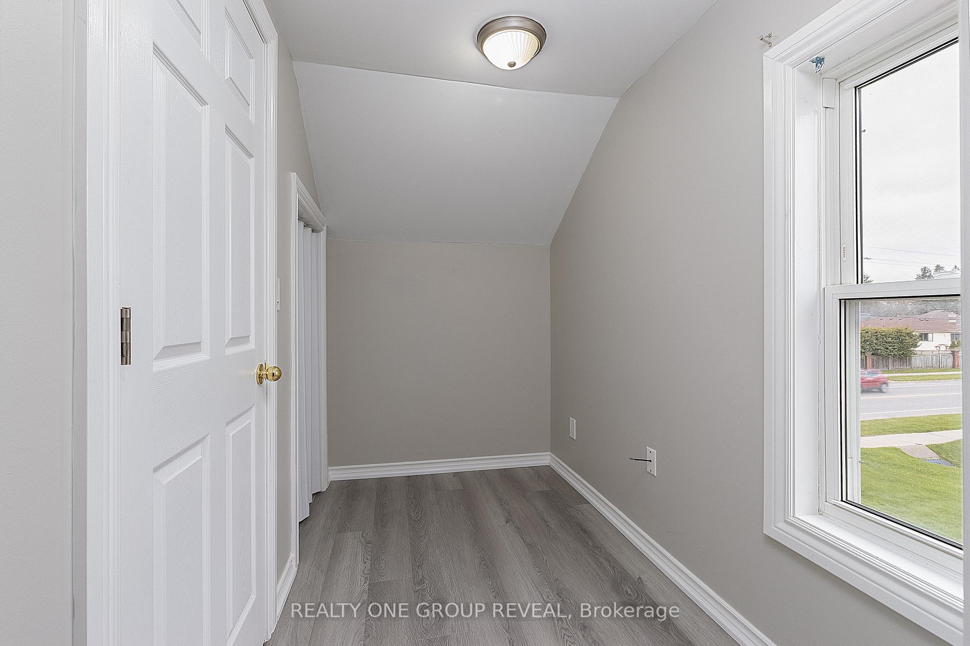 Photo 15 of 1524 Nash Road, Clarington, Courtice — HOMEH