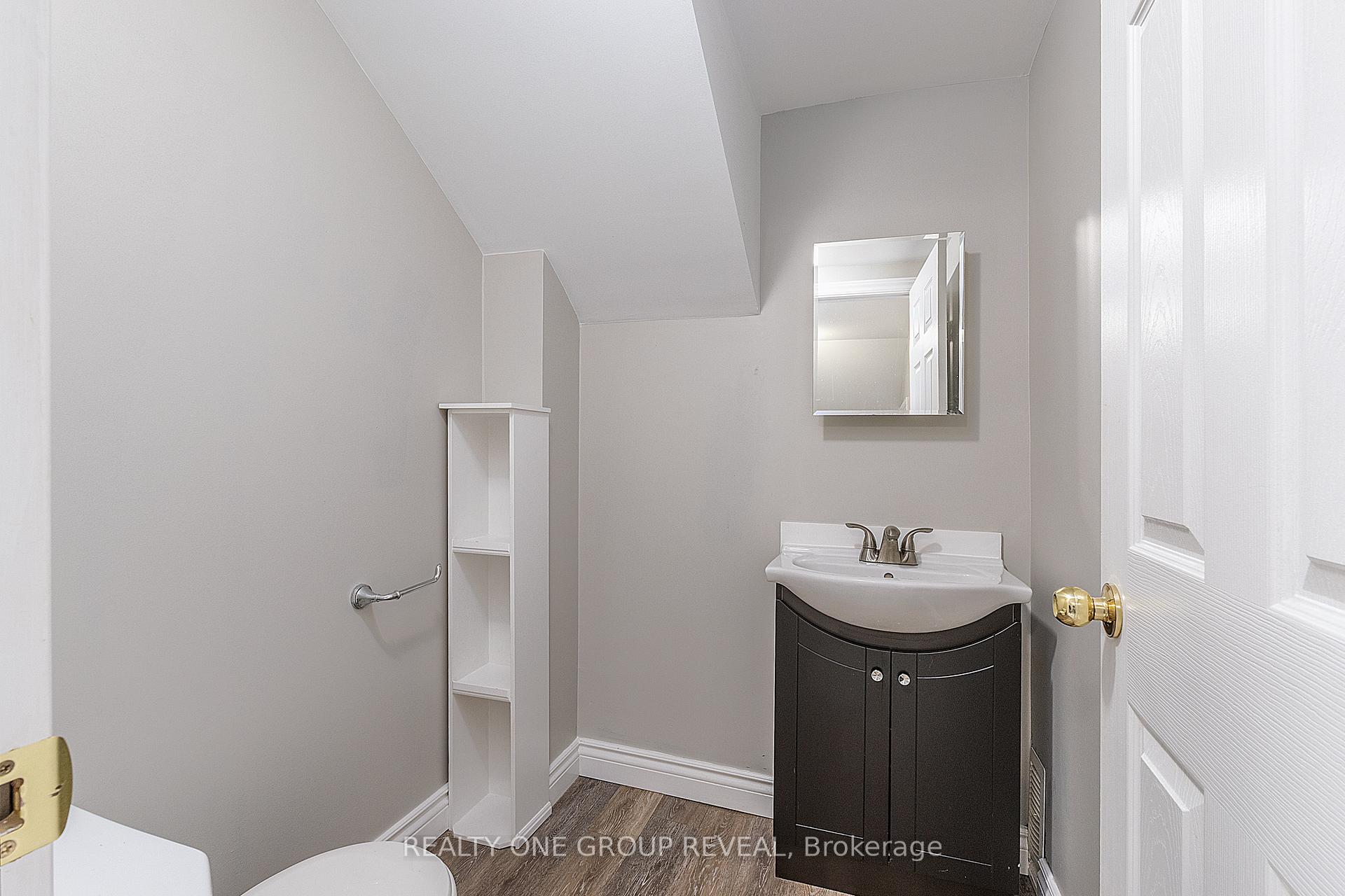 Photo 17 of 1524 Nash Road, Clarington, Courtice — HOMEH